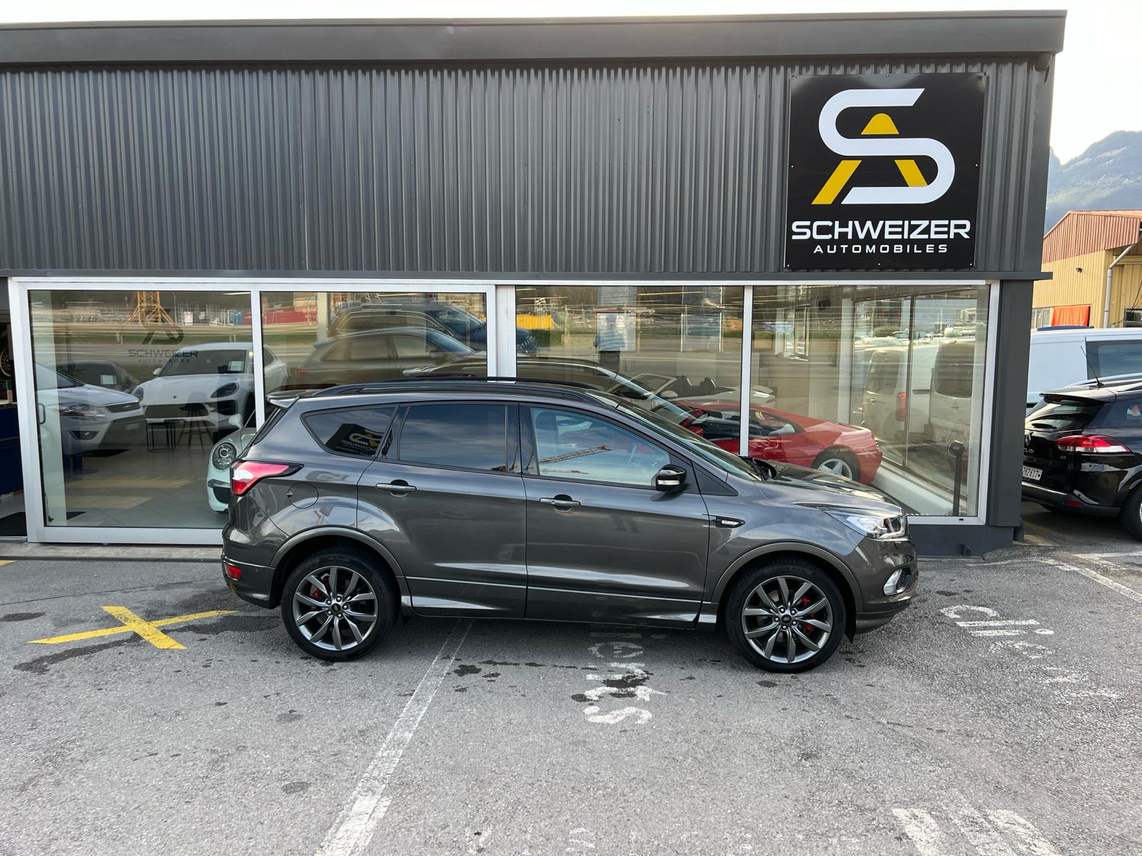 FORD Kuga 2.0 TDCi ST Line High 4WD PowerShift