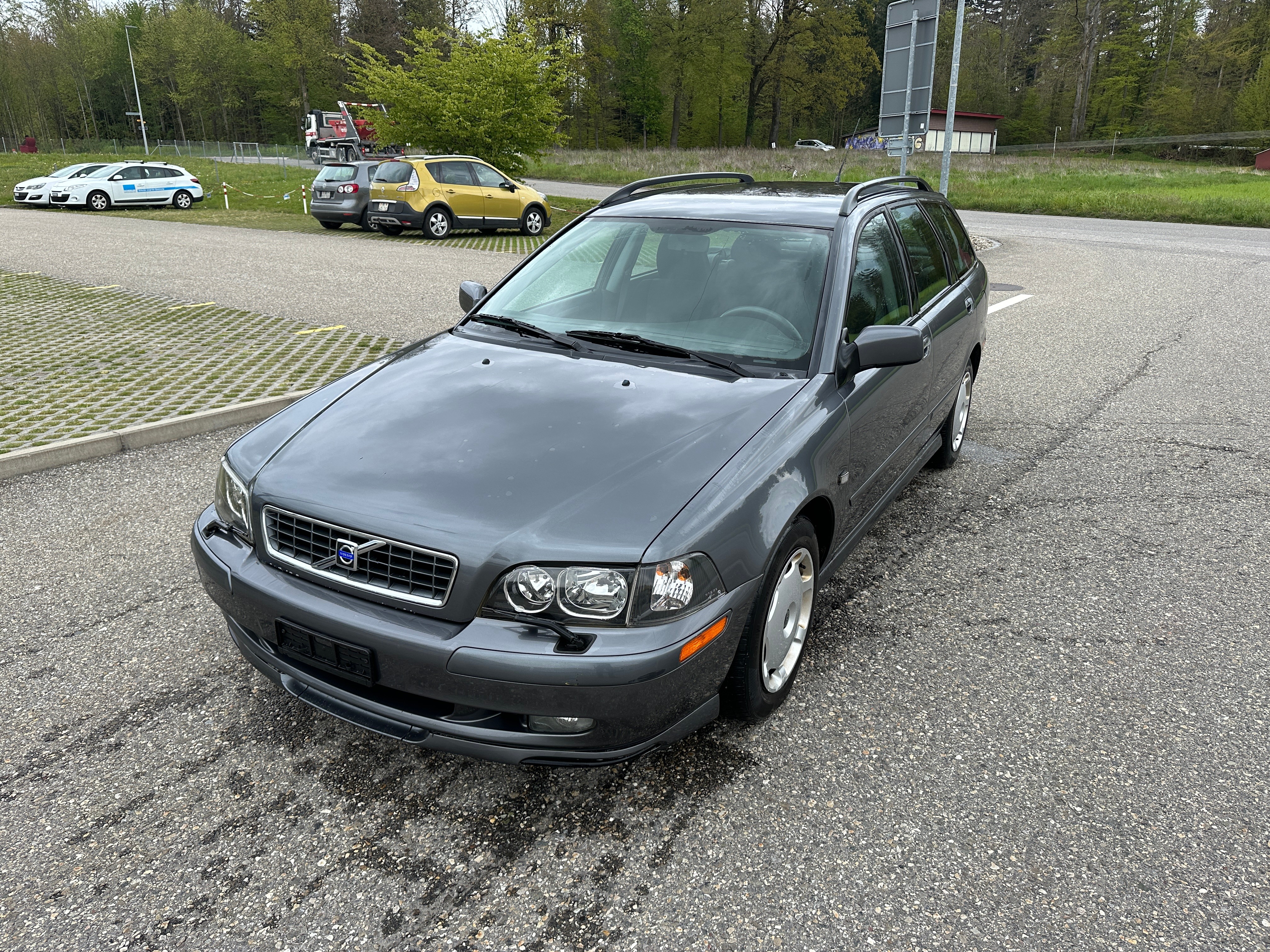 VOLVO V40 1.8 Special/Dynamic Edition