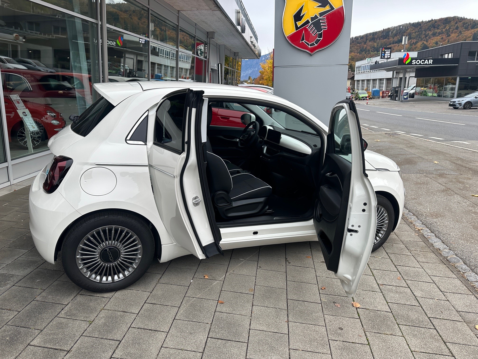 FIAT 500 3+1 electric 87 kW Cult