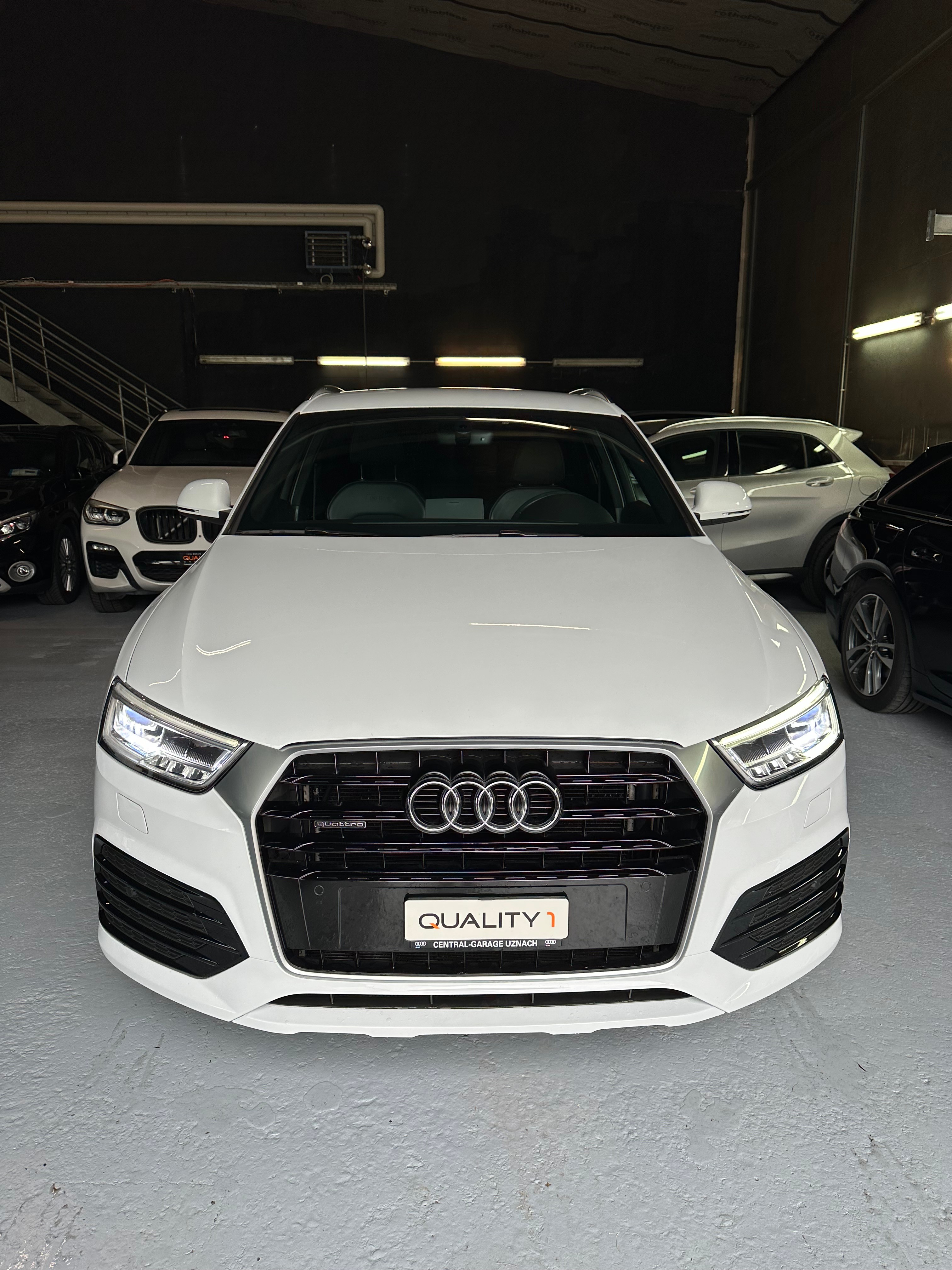 AUDI Q3 2.0 TDI 2xS-Line quattro S-tronic