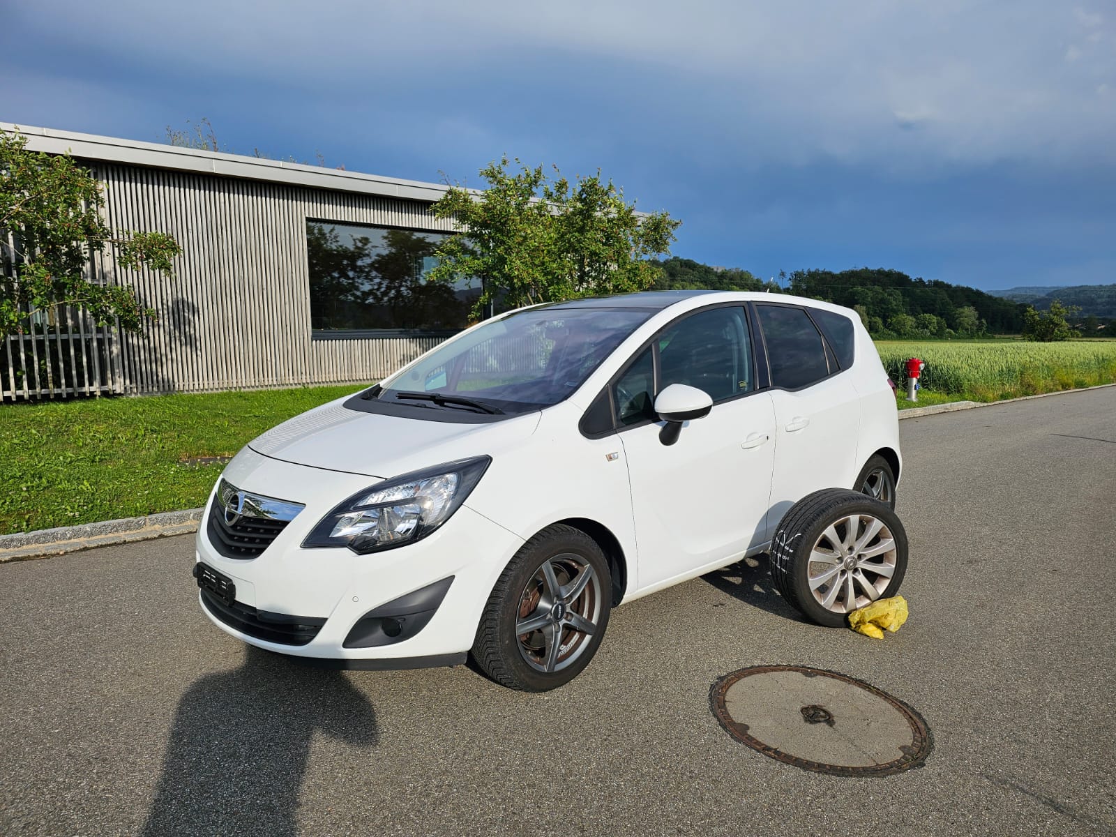 OPEL Meriva 1.7 CDTi Color Edition Automatic