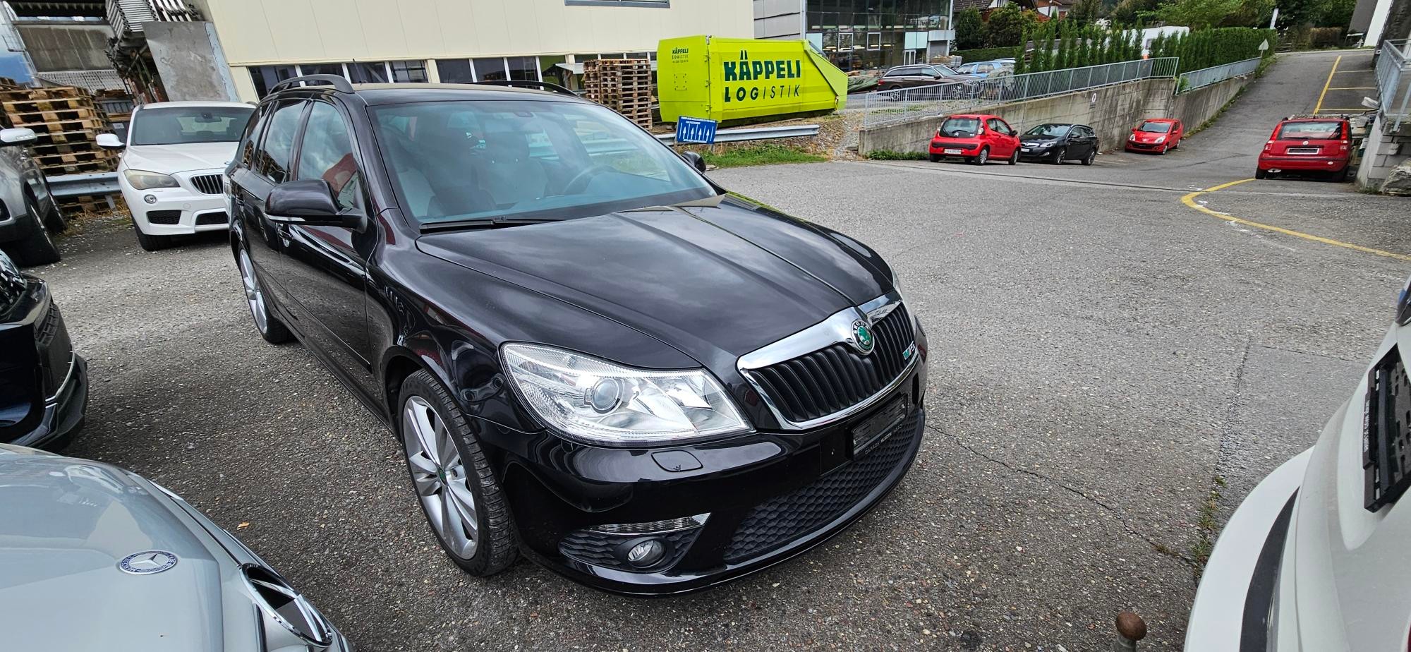 SKODA Octavia Combi 2.0 TSI RS