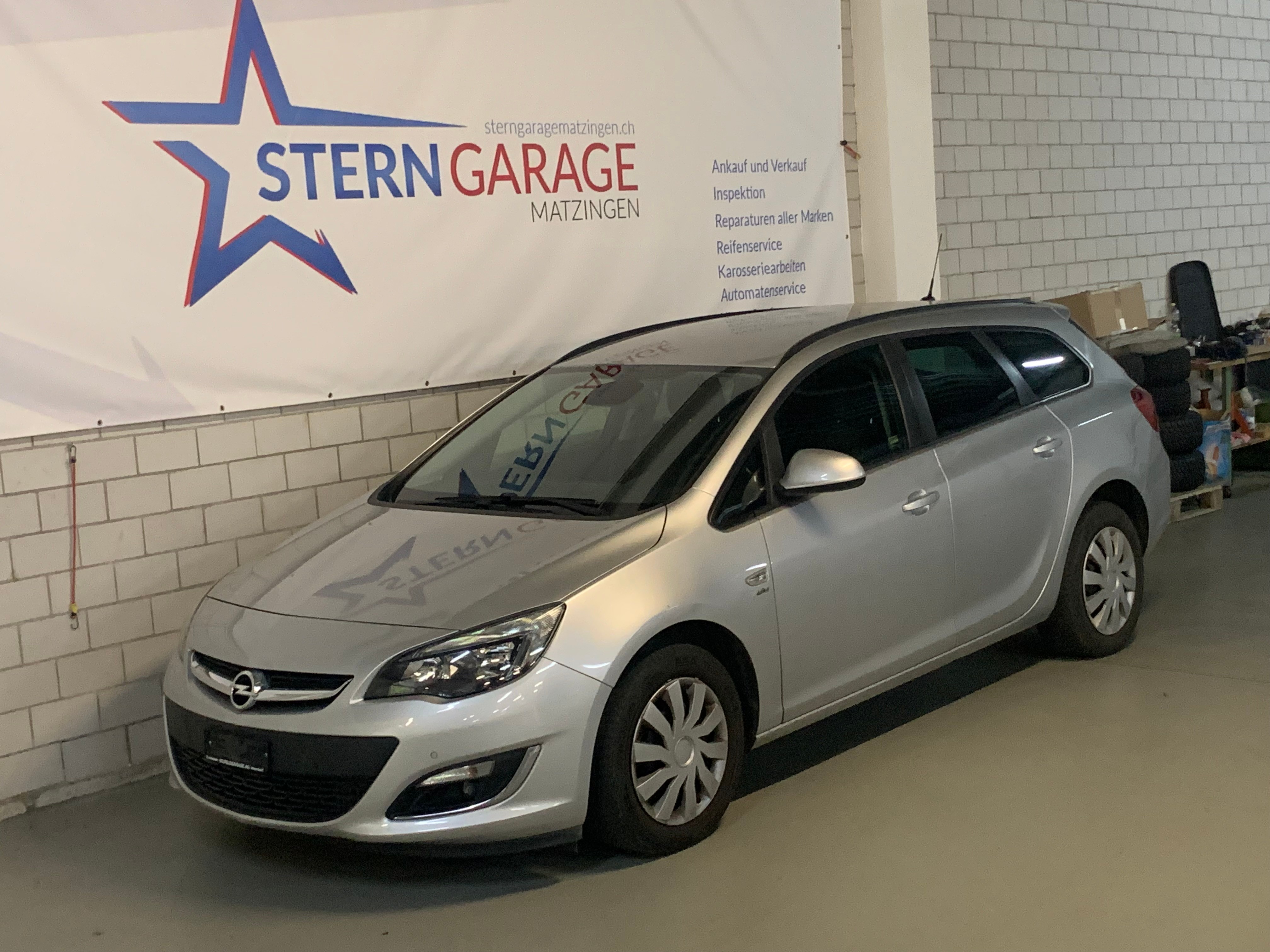 OPEL Astra SportsTourer 1.4i 16V Turbo