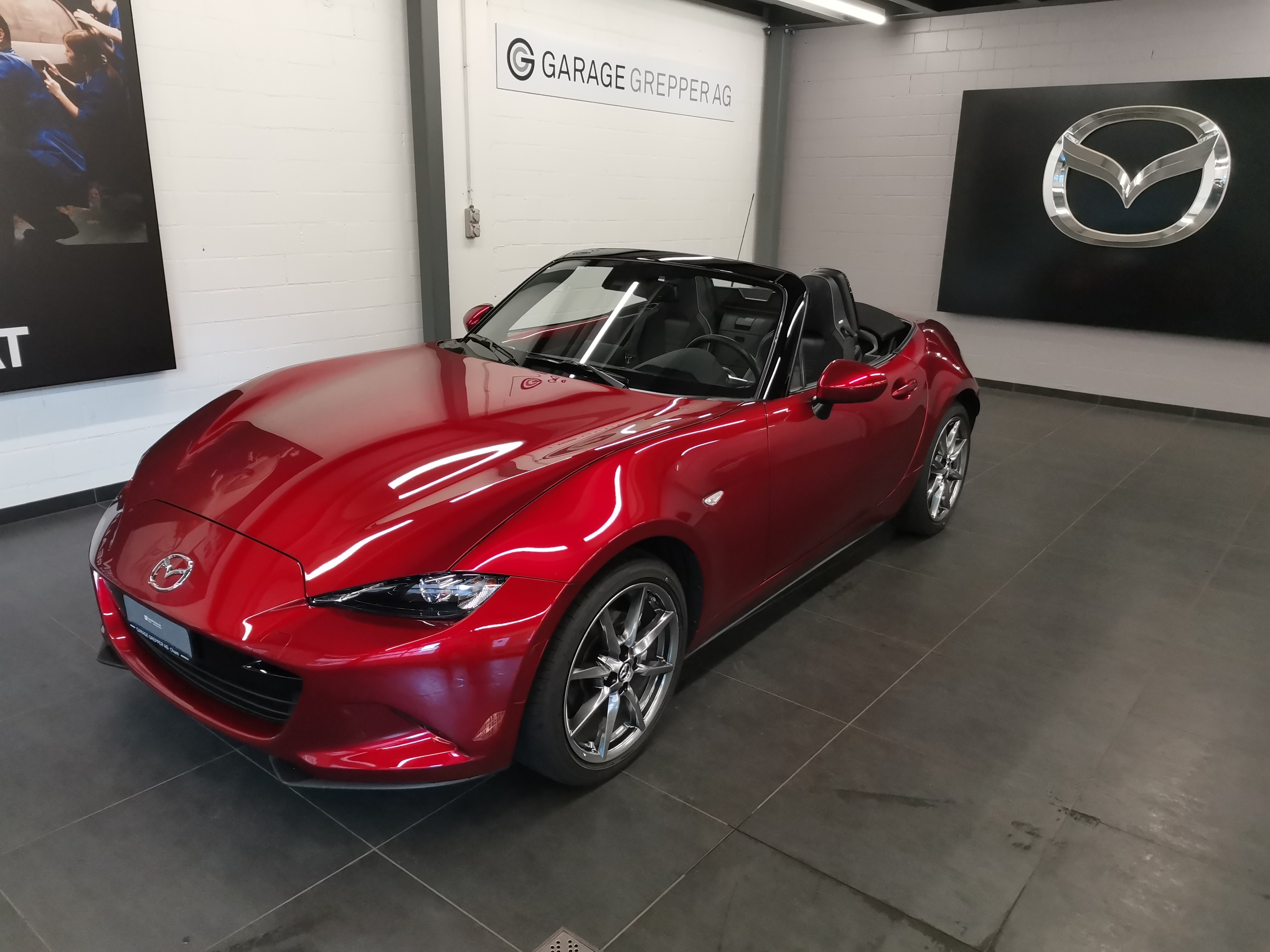 MAZDA MX-5 SKYACTIV-G 184 Revolution