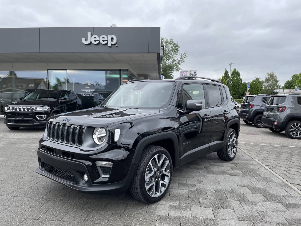 JEEP Renegade 1.3 S Sky 4xe