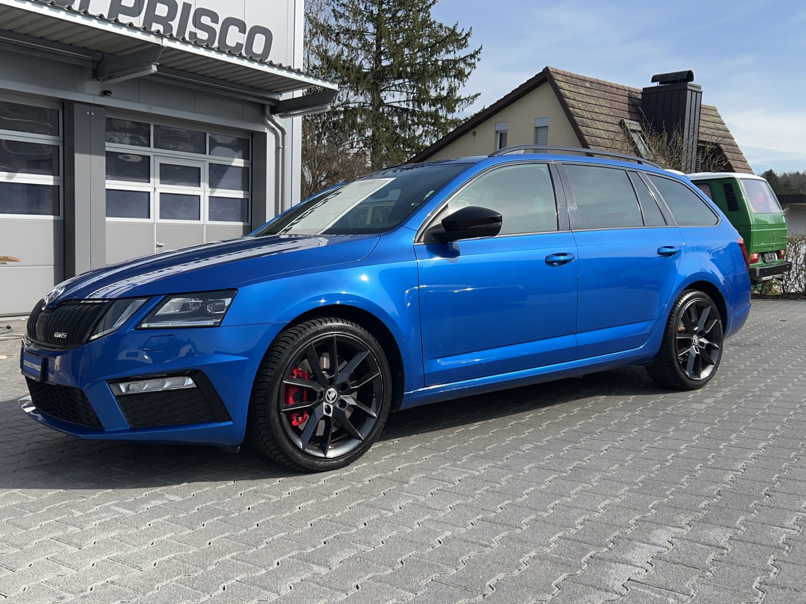 SKODA Octavia Combi 2.0 TSI RS DSG