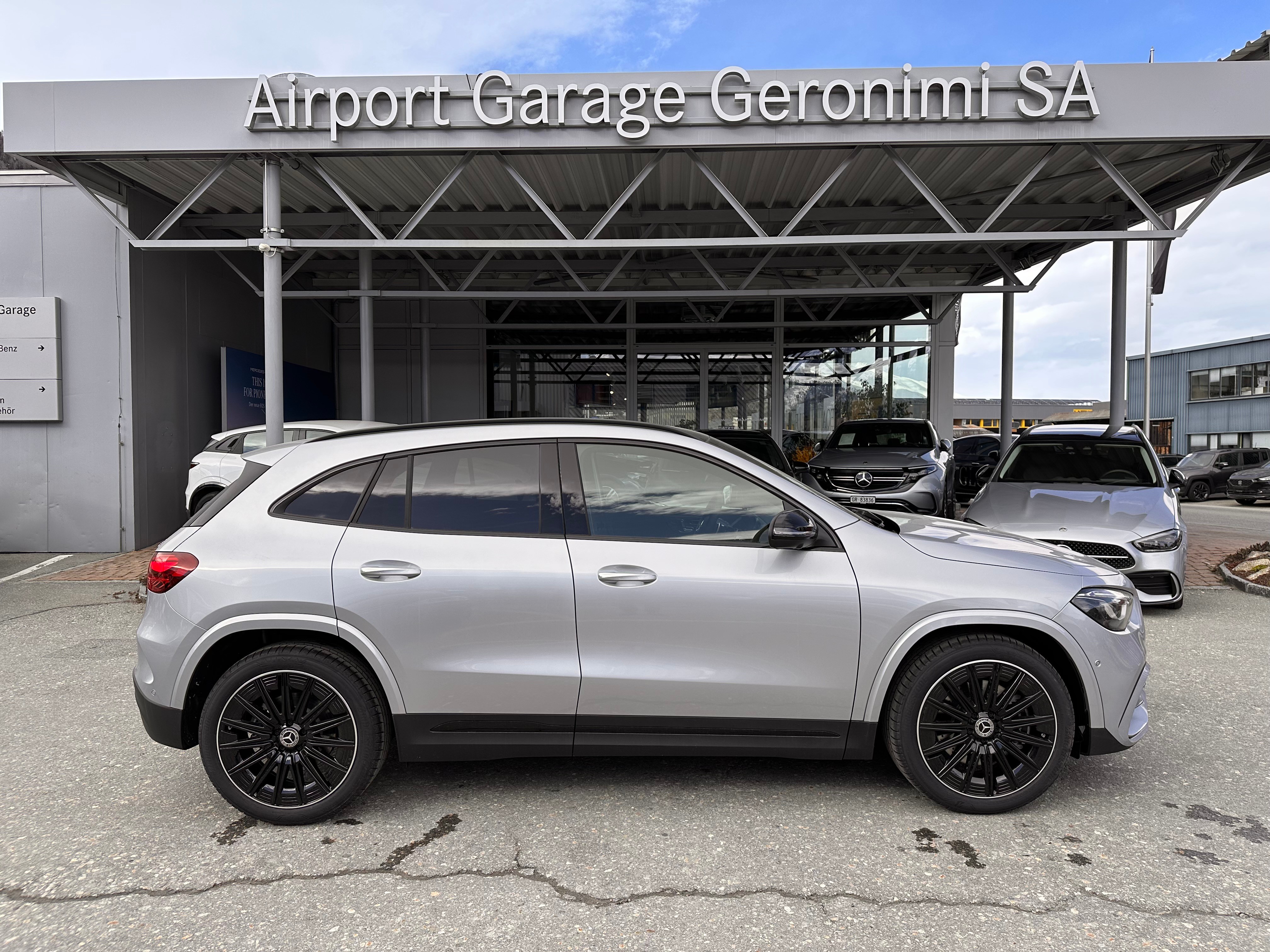 MERCEDES-BENZ GLA 250 4Matic 8G-DCT