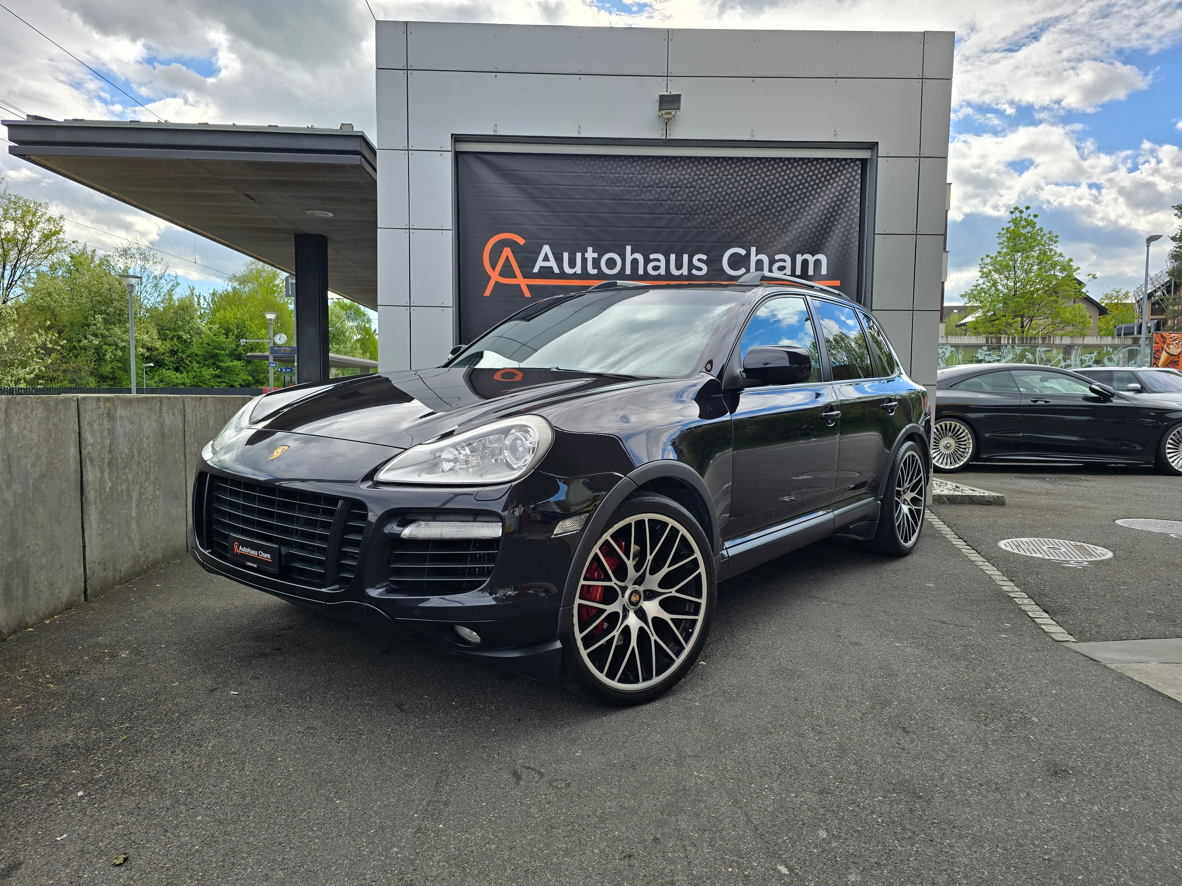 PORSCHE Cayenne Turbo