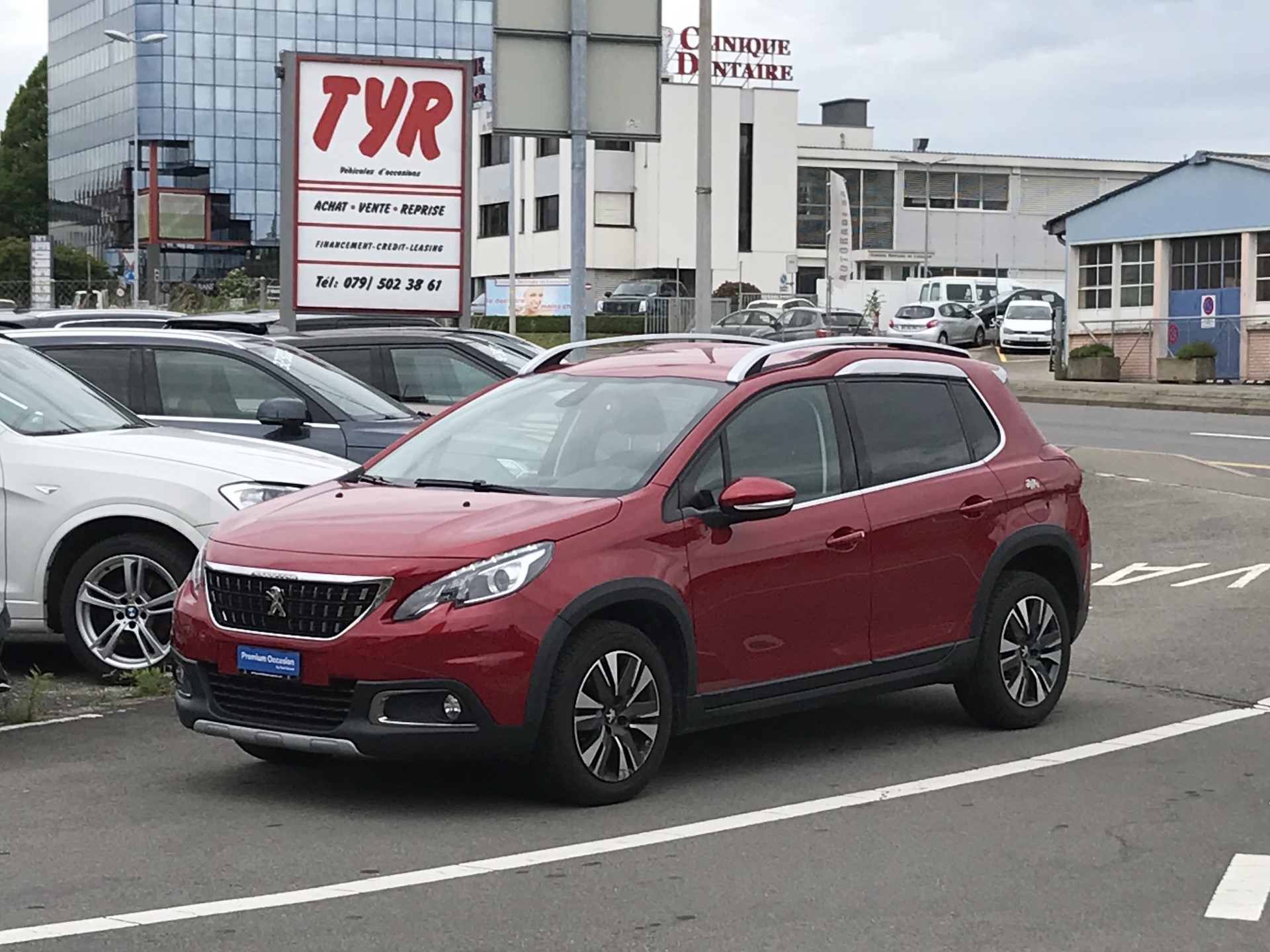 PEUGEOT 2008 1.2 PureTech Allurre EAT6