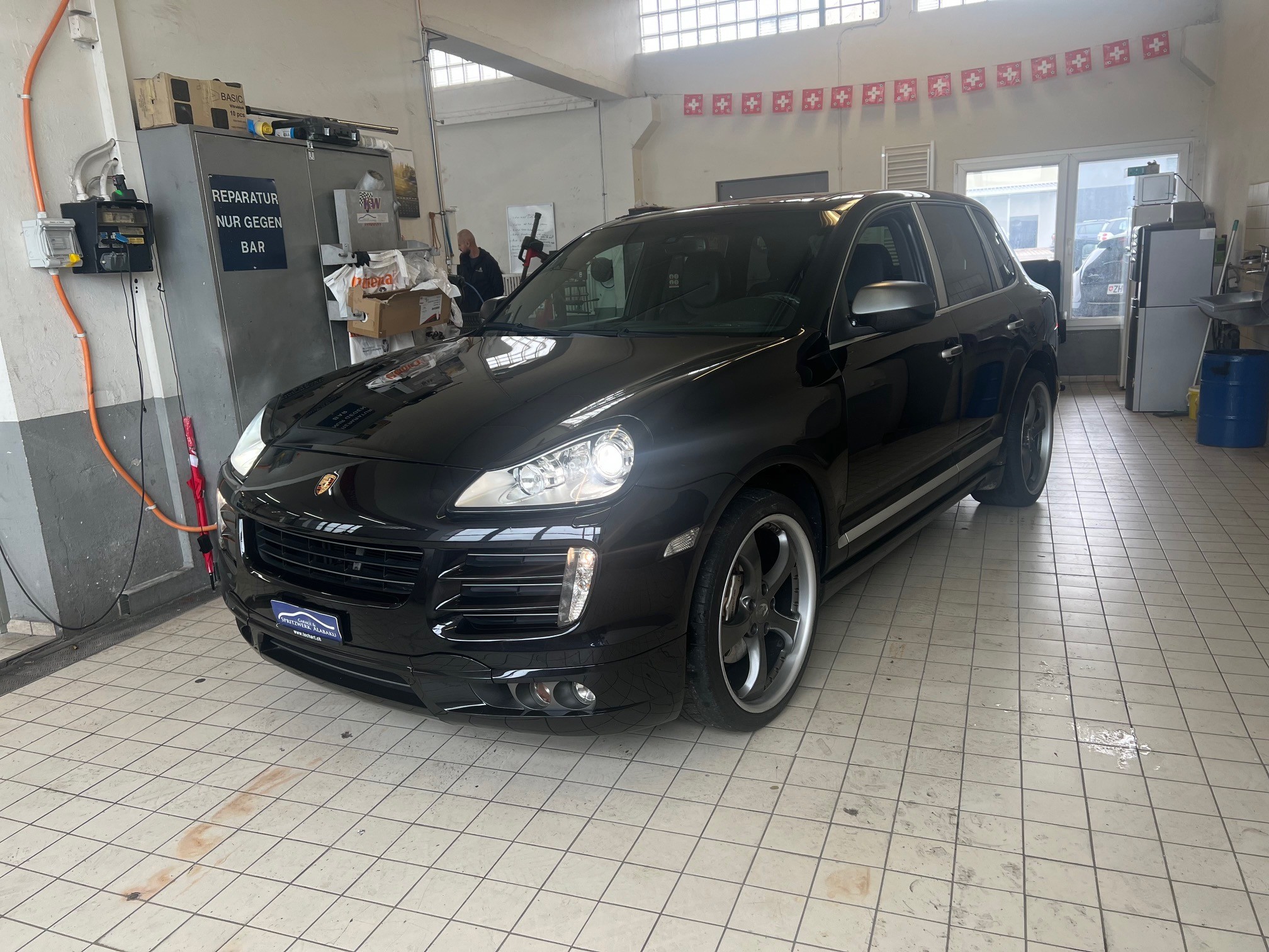 PORSCHE Cayenne Turbo S