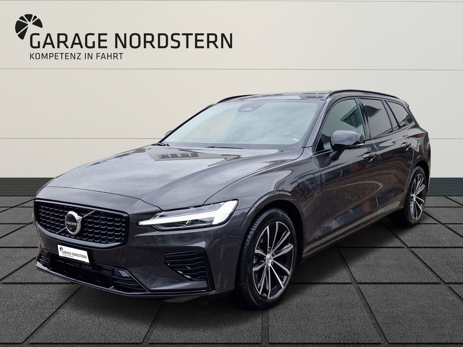 VOLVO V60 2.0 T6 TE Plus Dark for Business eAWD