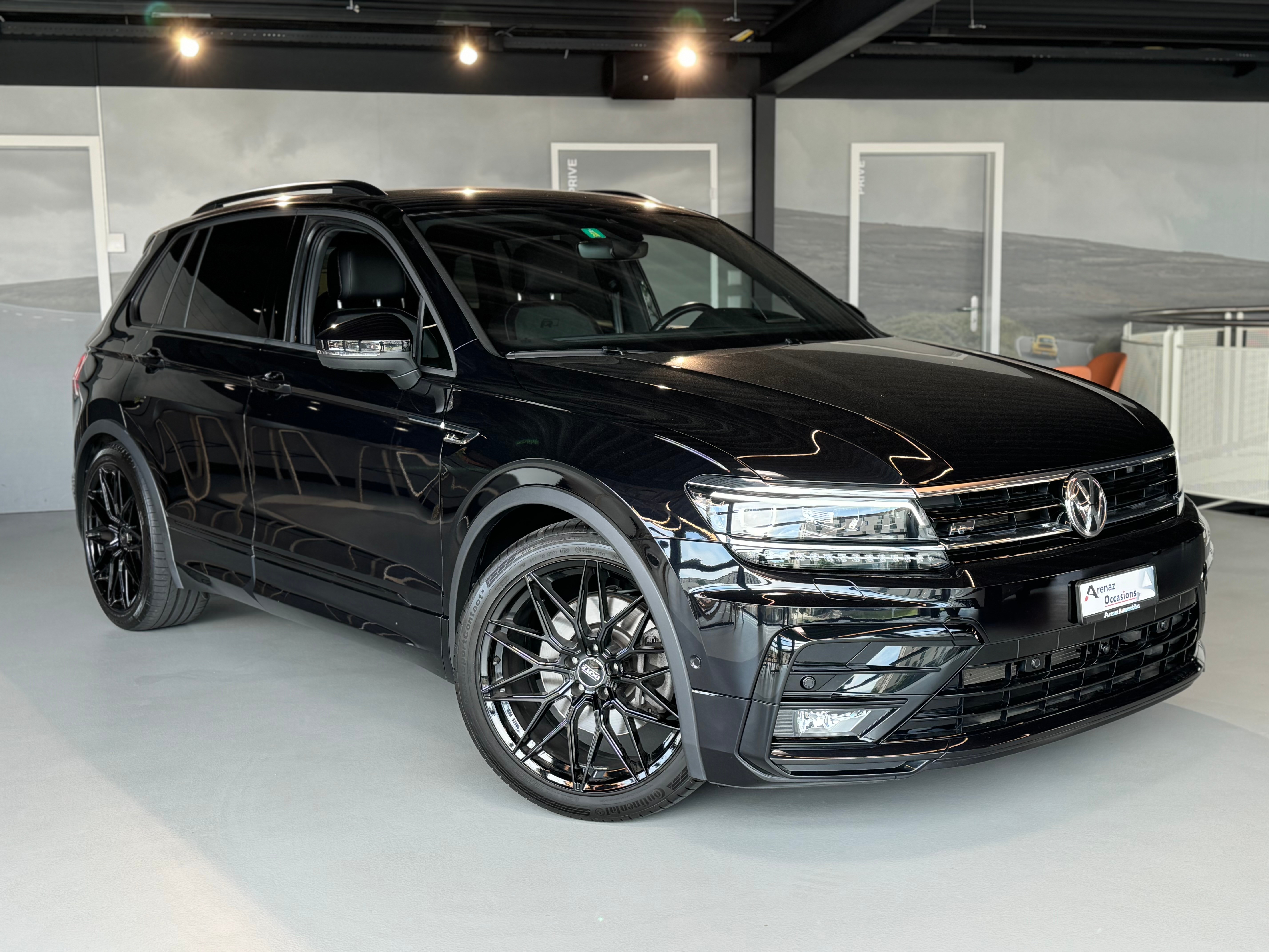 VW Tiguan 2.0 TSI R-Line DSG