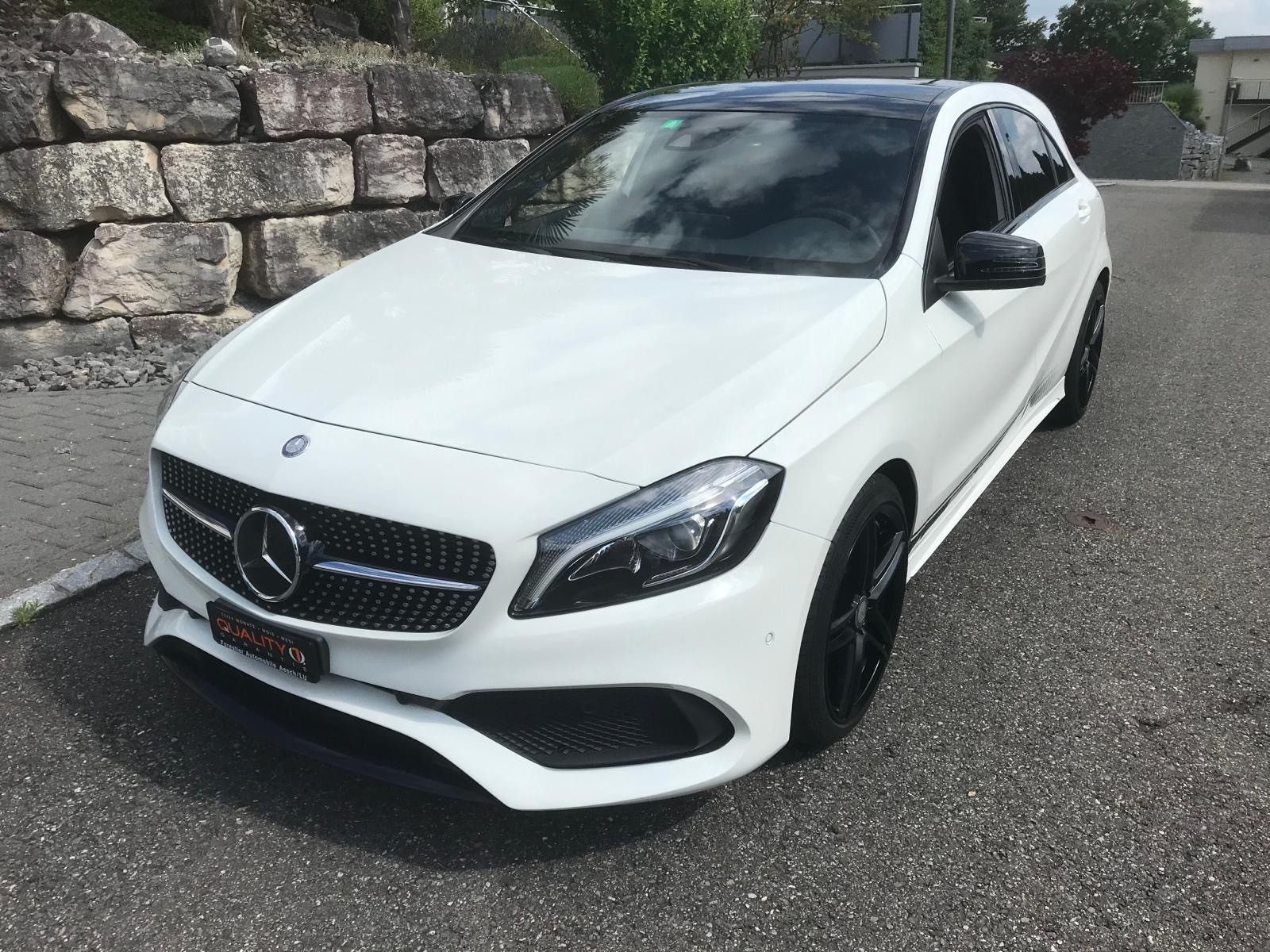 MERCEDES-BENZ A 250 AMG Line 4Matic 7G-DCT Exklusiv Paket