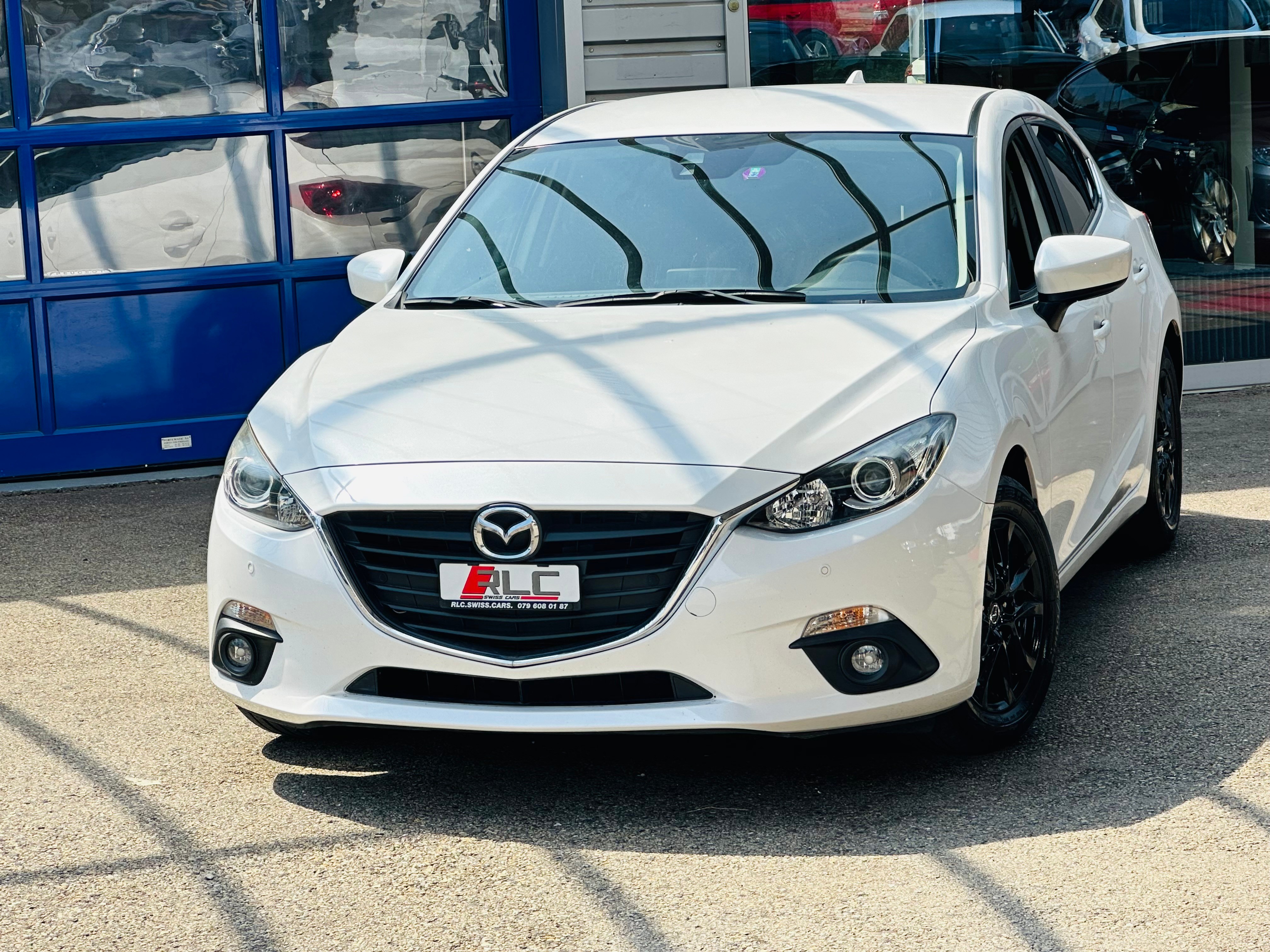 MAZDA 3 SKYACTIV-G 120 Ambition