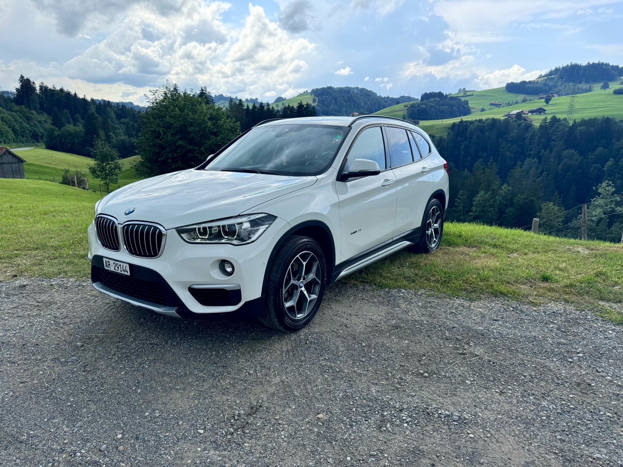 BMW X1 xDrive 20i xLine Steptronic