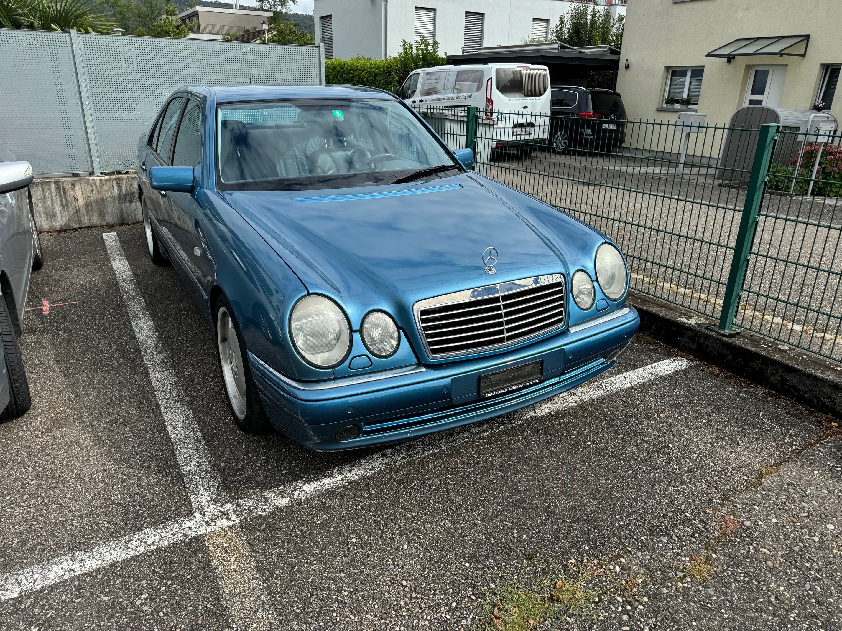 MERCEDES-BENZ E 55 AMG Avantgarde Automatic