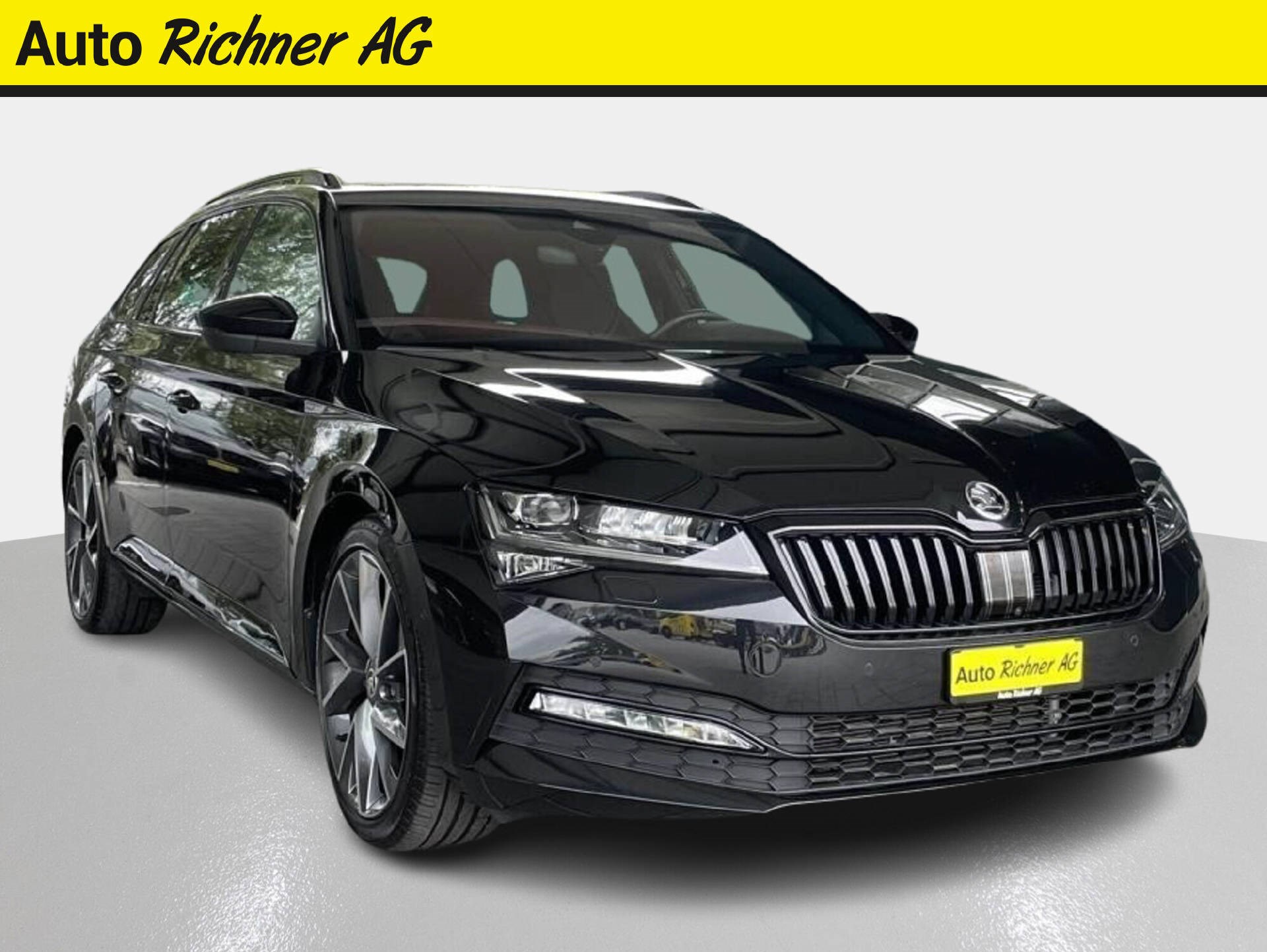 SKODA Superb Combi 2.0 TDI 200 SportLine 4x4 DSG