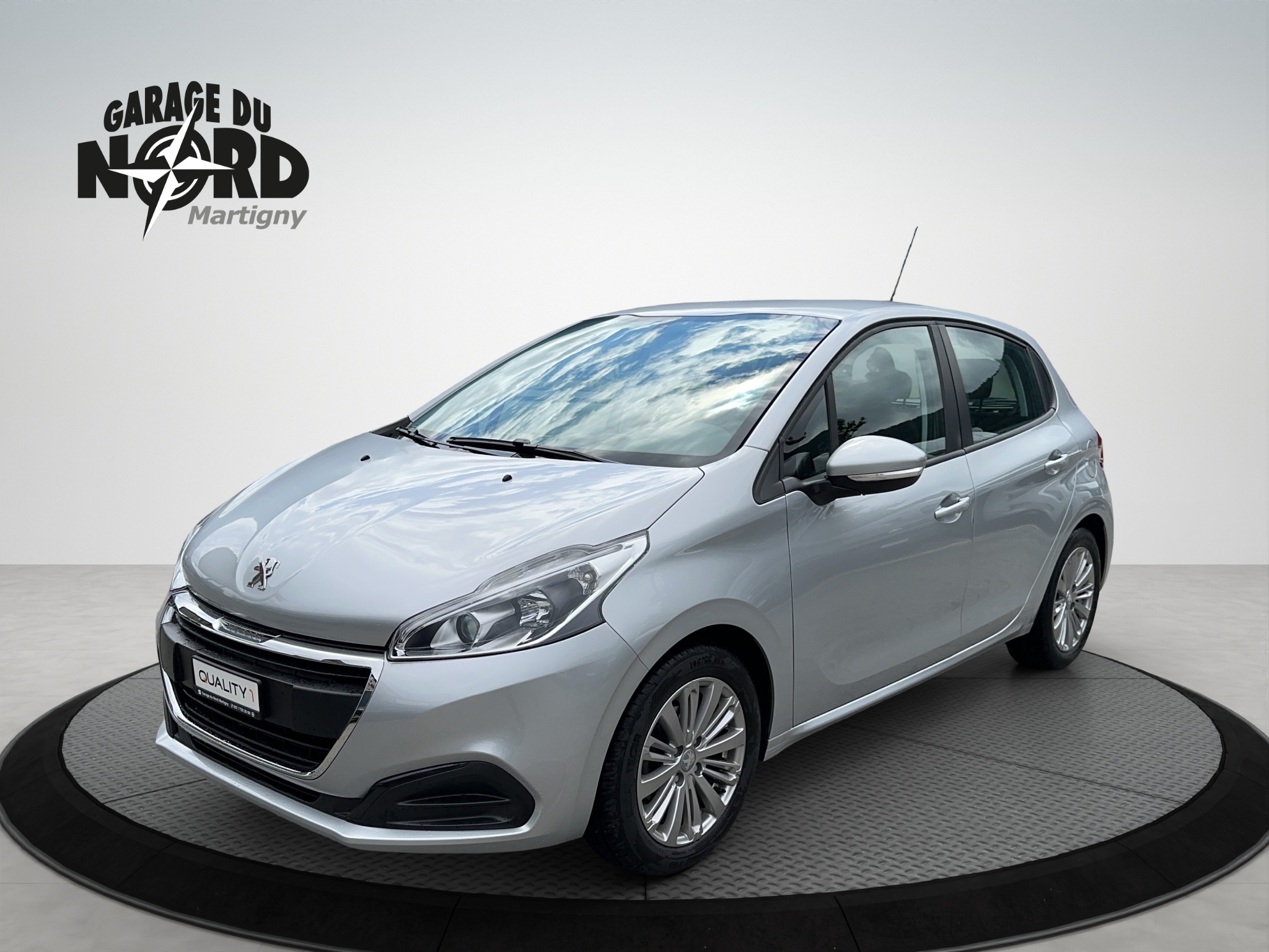 PEUGEOT 208 1.2 PureTech Active