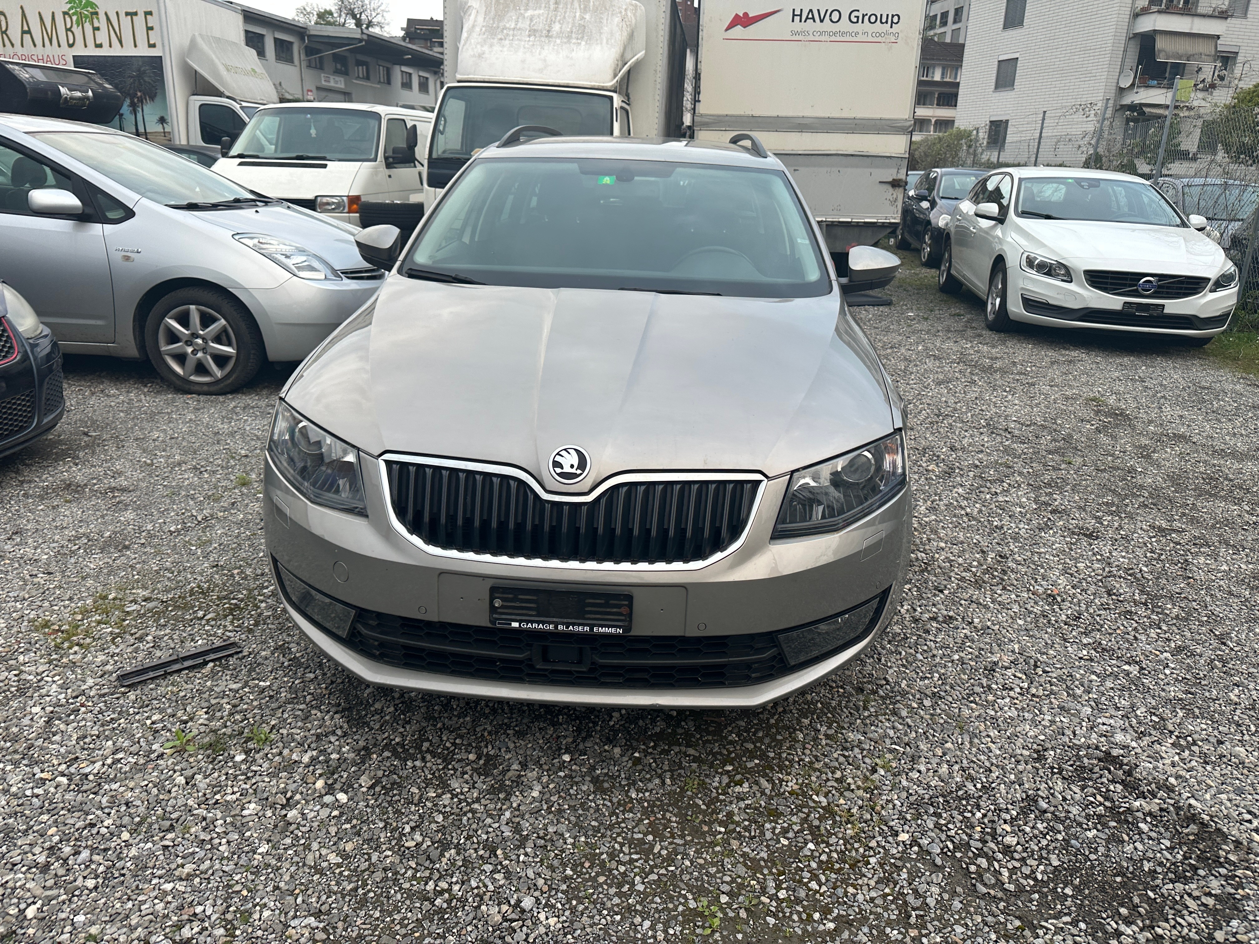 SKODA Octavia Combi 2.0 TDI Fresh DSG