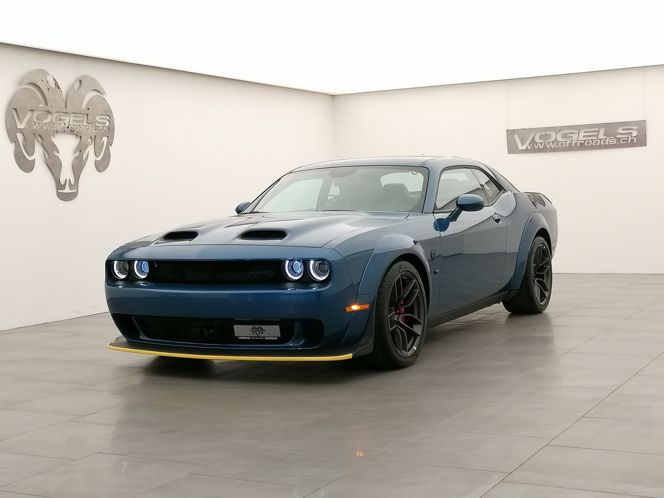 DODGE Challenger Hellcat WB Jailbreak