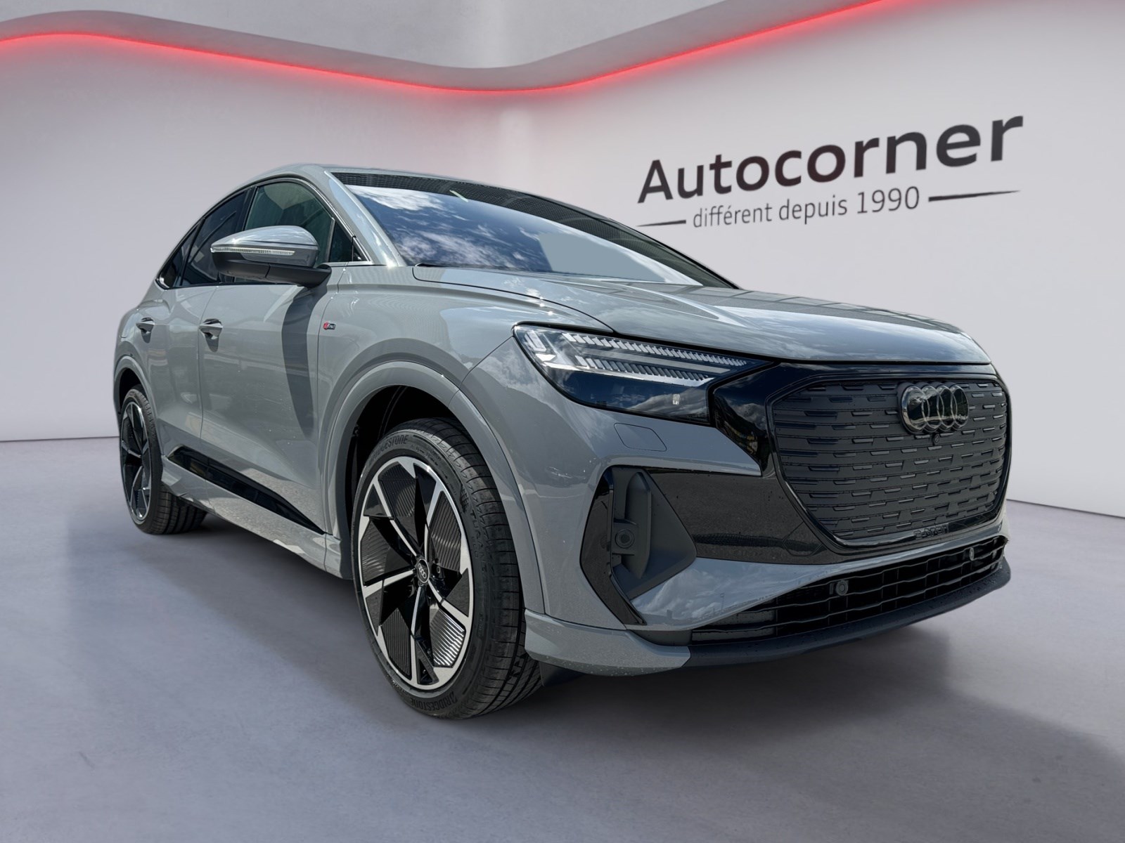 AUDI Q4 Sportback e-tron 45 Attraction quattro