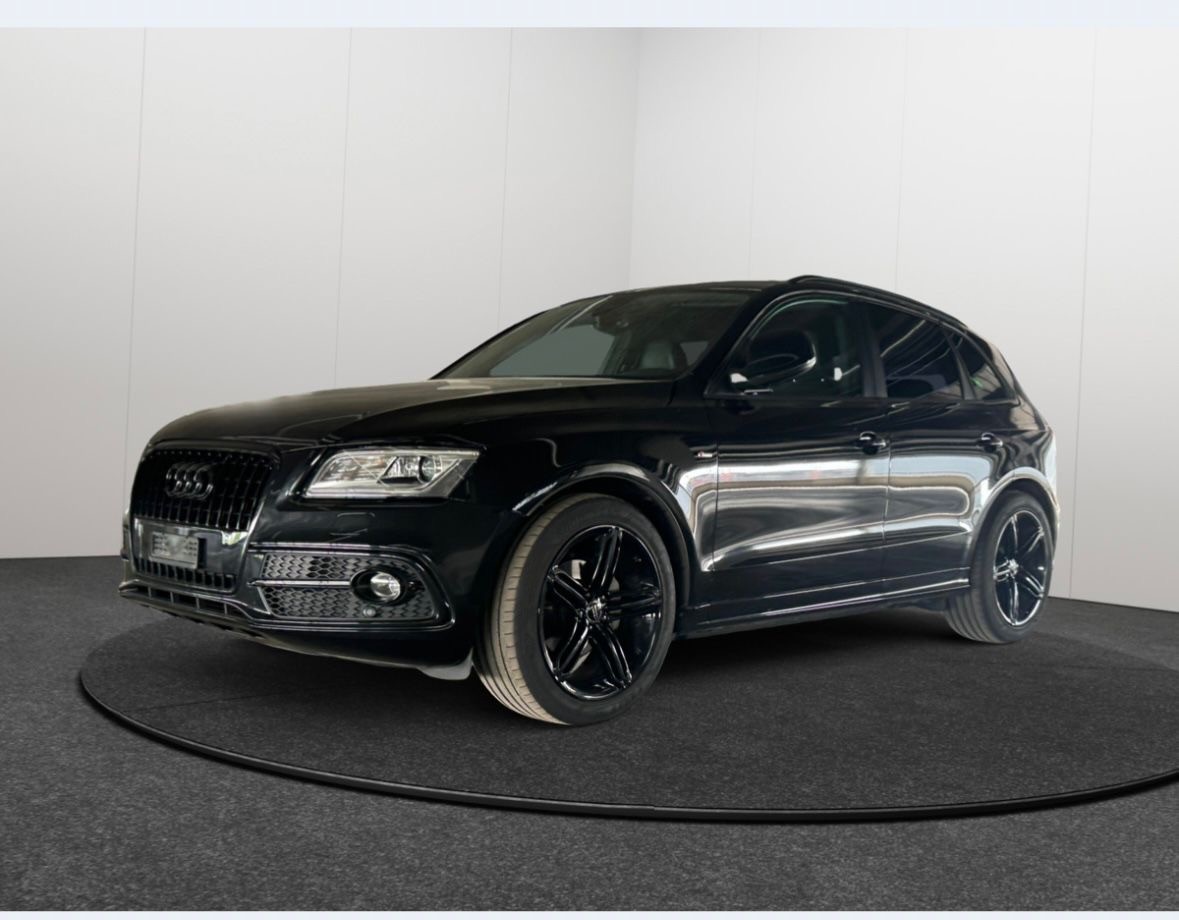 AUDI Q5 2.0 TDI quattro S-tronic