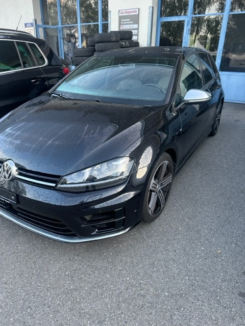 VW Golf 2.0 TSI R 4Motion DSG