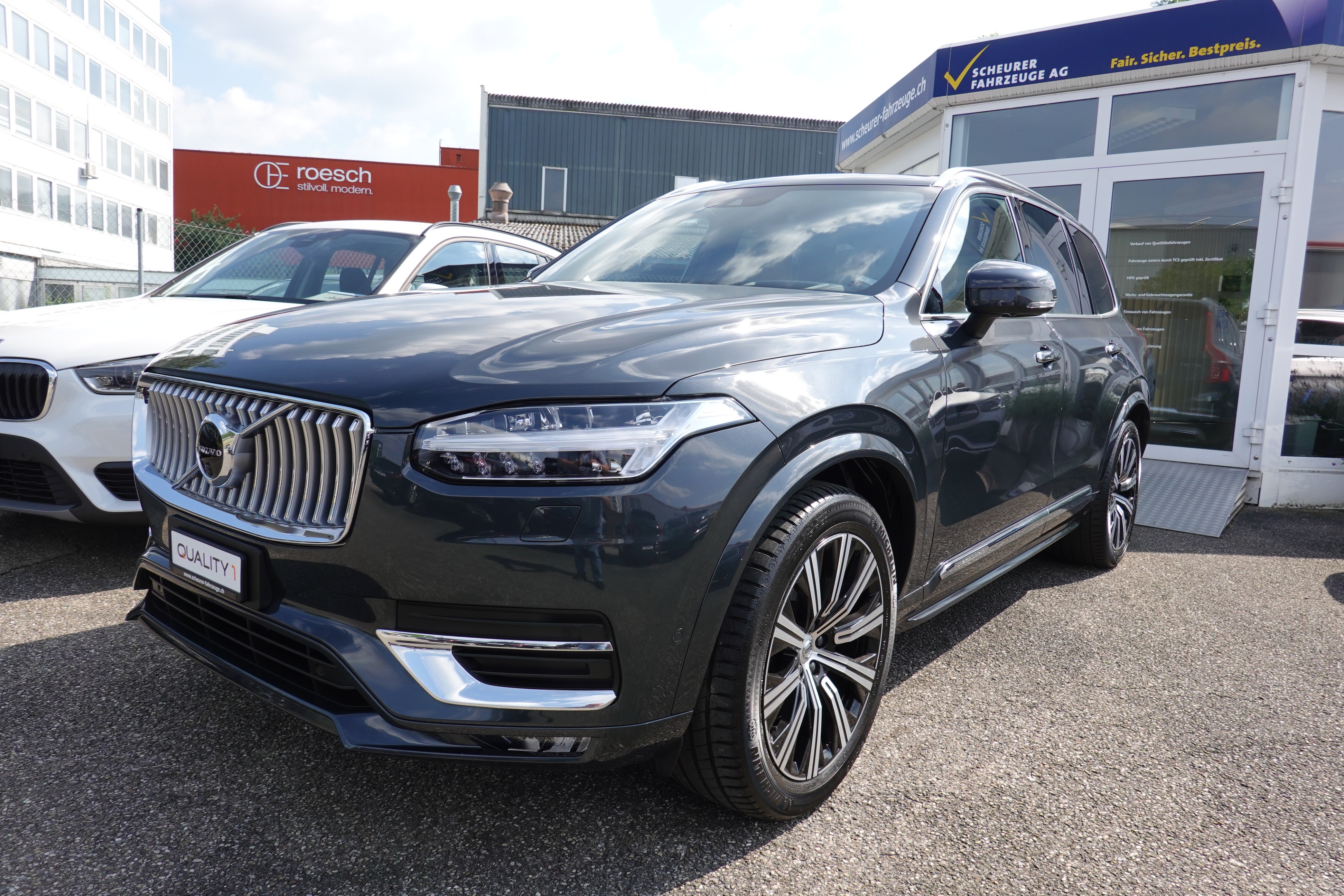 VOLVO XC90 - T6 - AWD - 