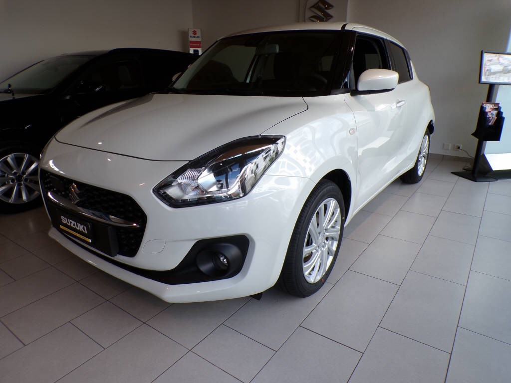 SUZUKI Swift 1.2 Compact+ Hybrid