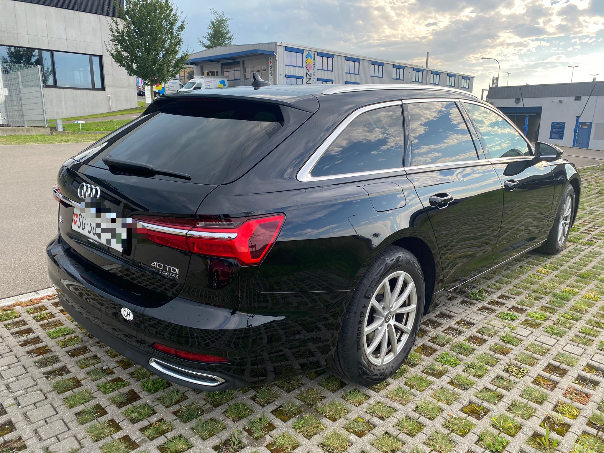 AUDI A6 Avant 40 TDI quattro S-tronic