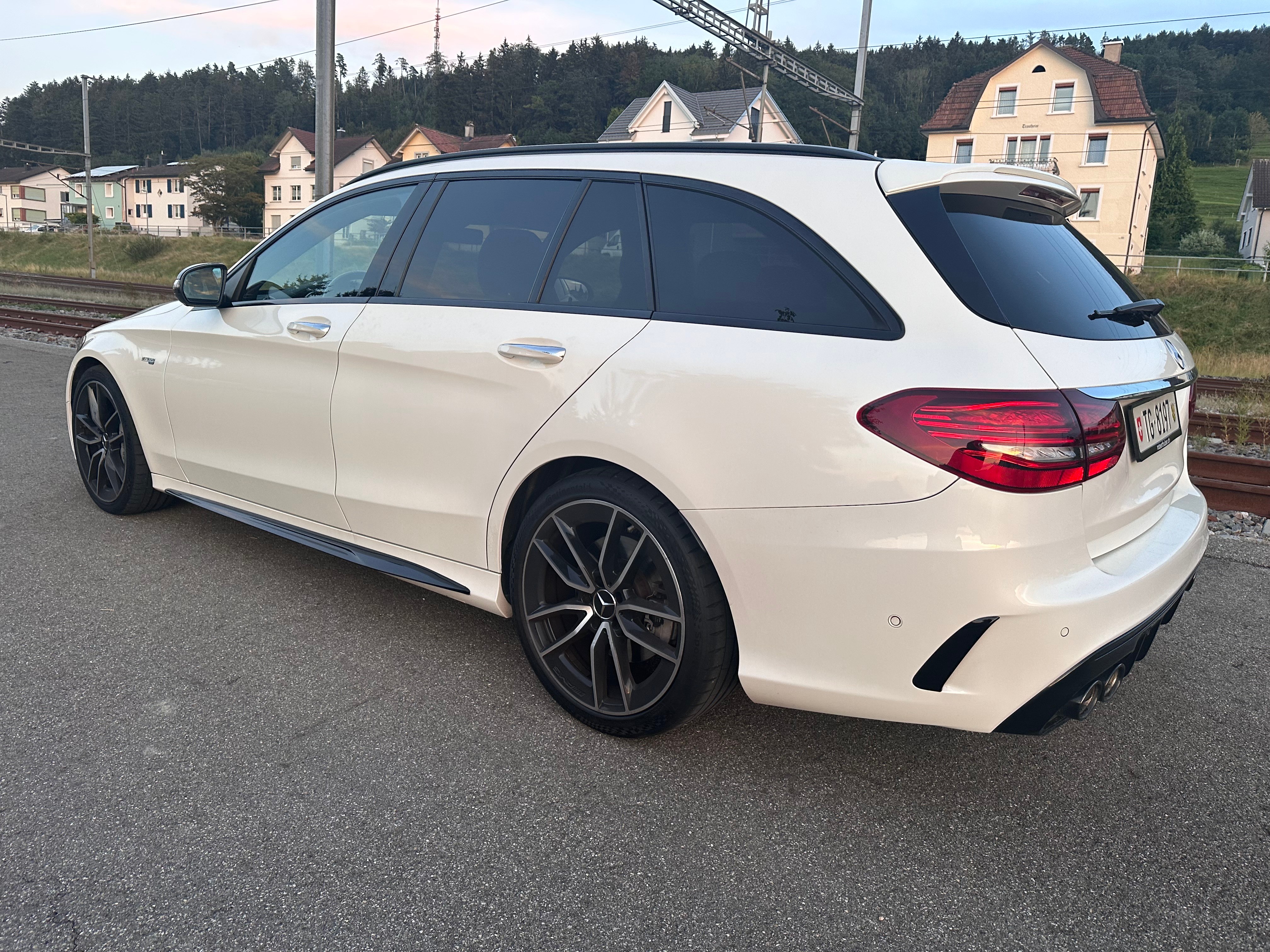 MERCEDES-BENZ C 43 AMG 4Matic 9G-Tronic