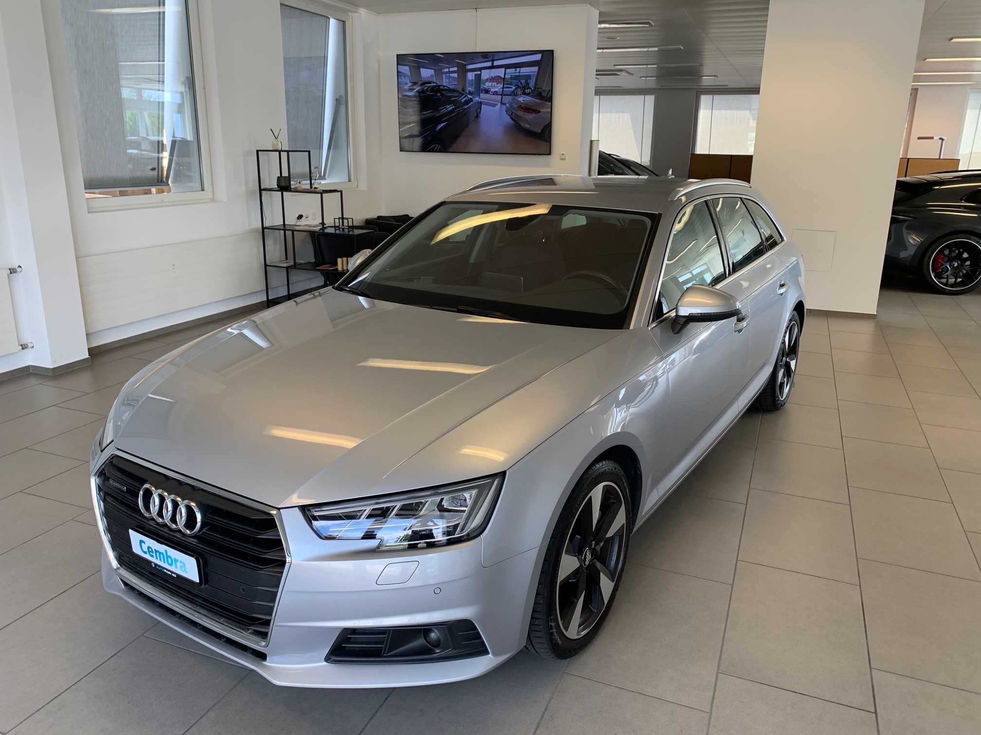 AUDI A4 Avant 2.0 TDI quattro