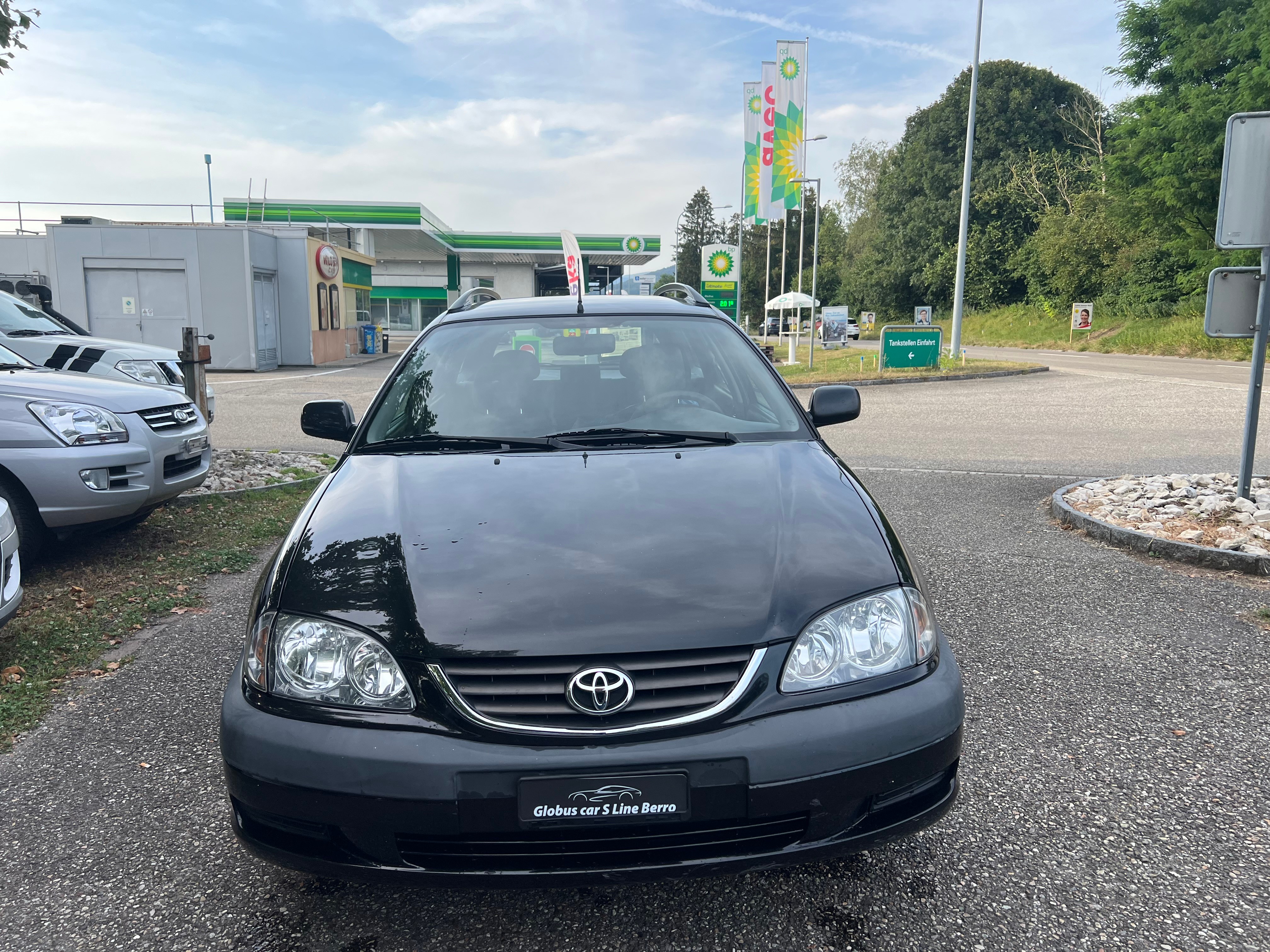 TOYOTA Avensis 2.0TD Linea Sol Wagon