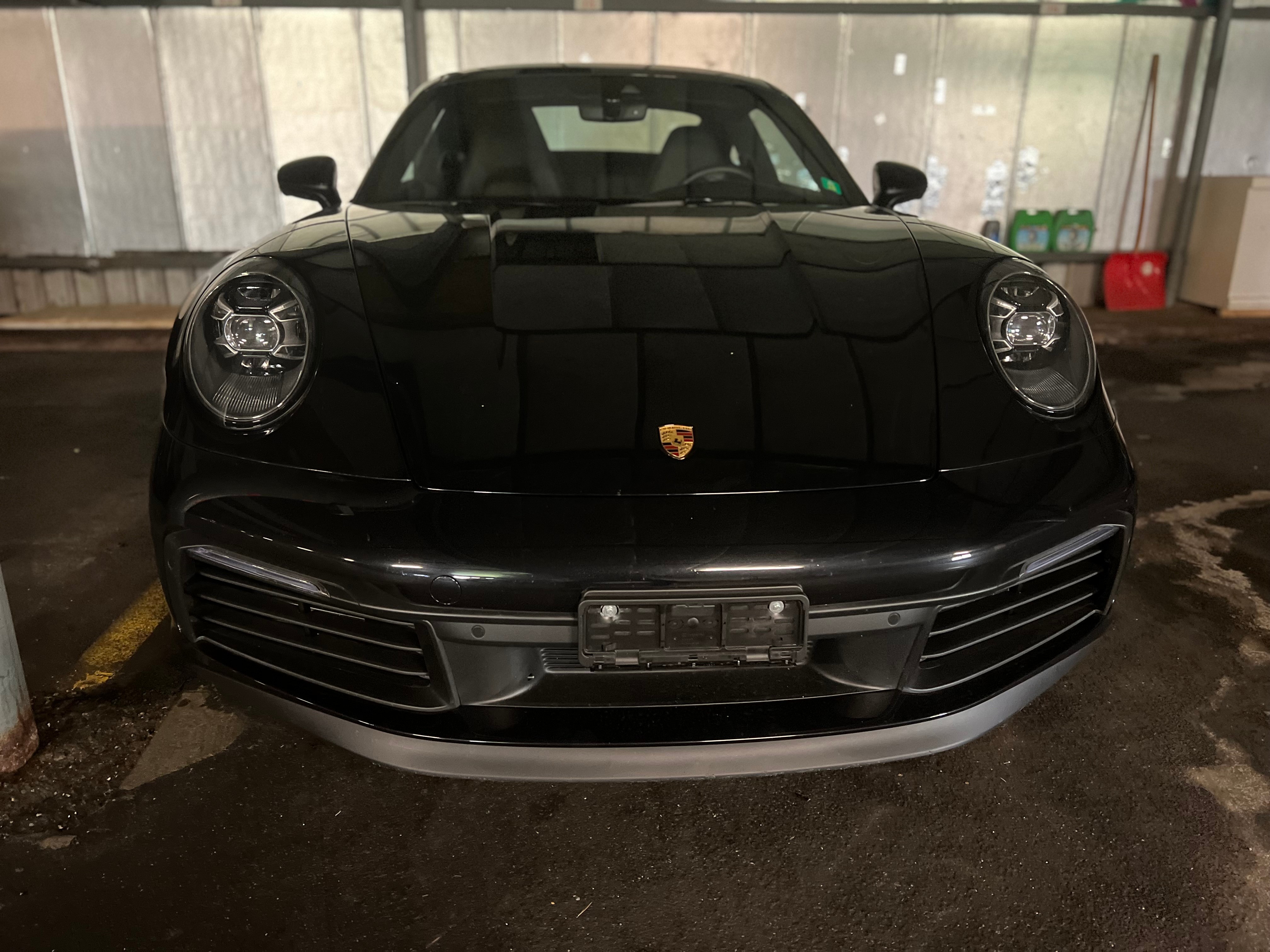 PORSCHE 911 Carrera 4S