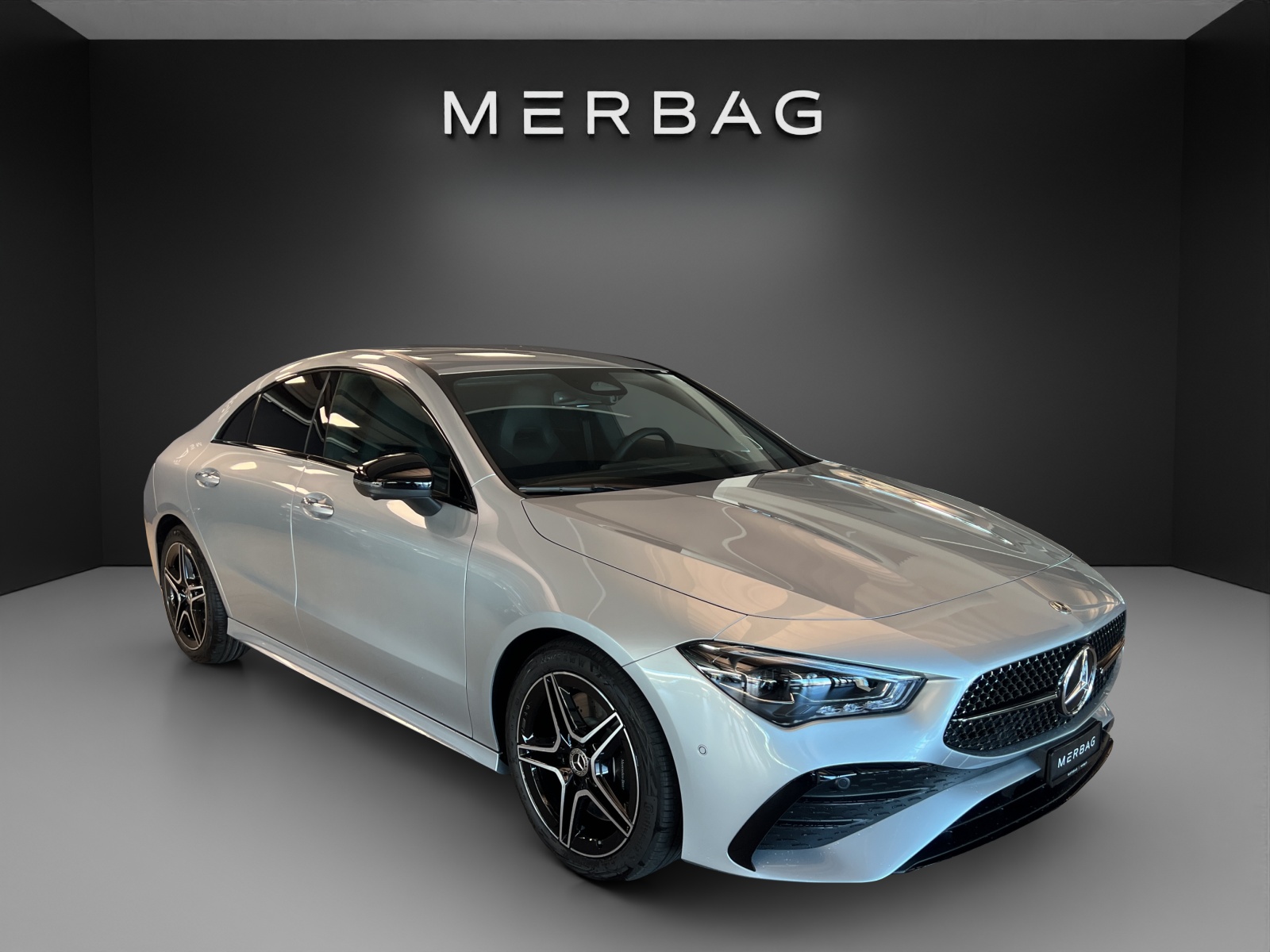 MERCEDES-BENZ CLA 250 4Matic 8G-DCT AMG Line