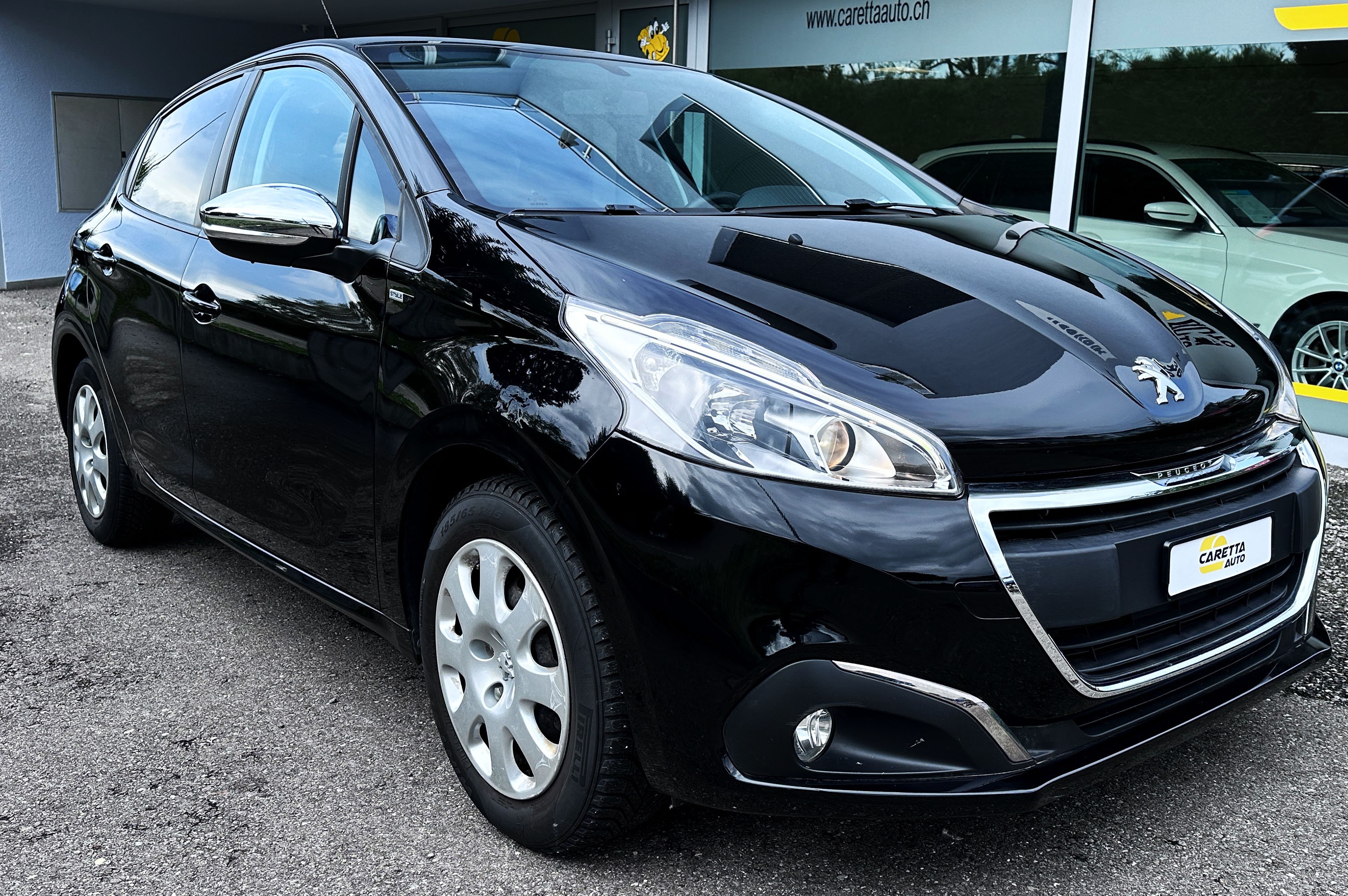 PEUGEOT 208 1.2 PureTech Active