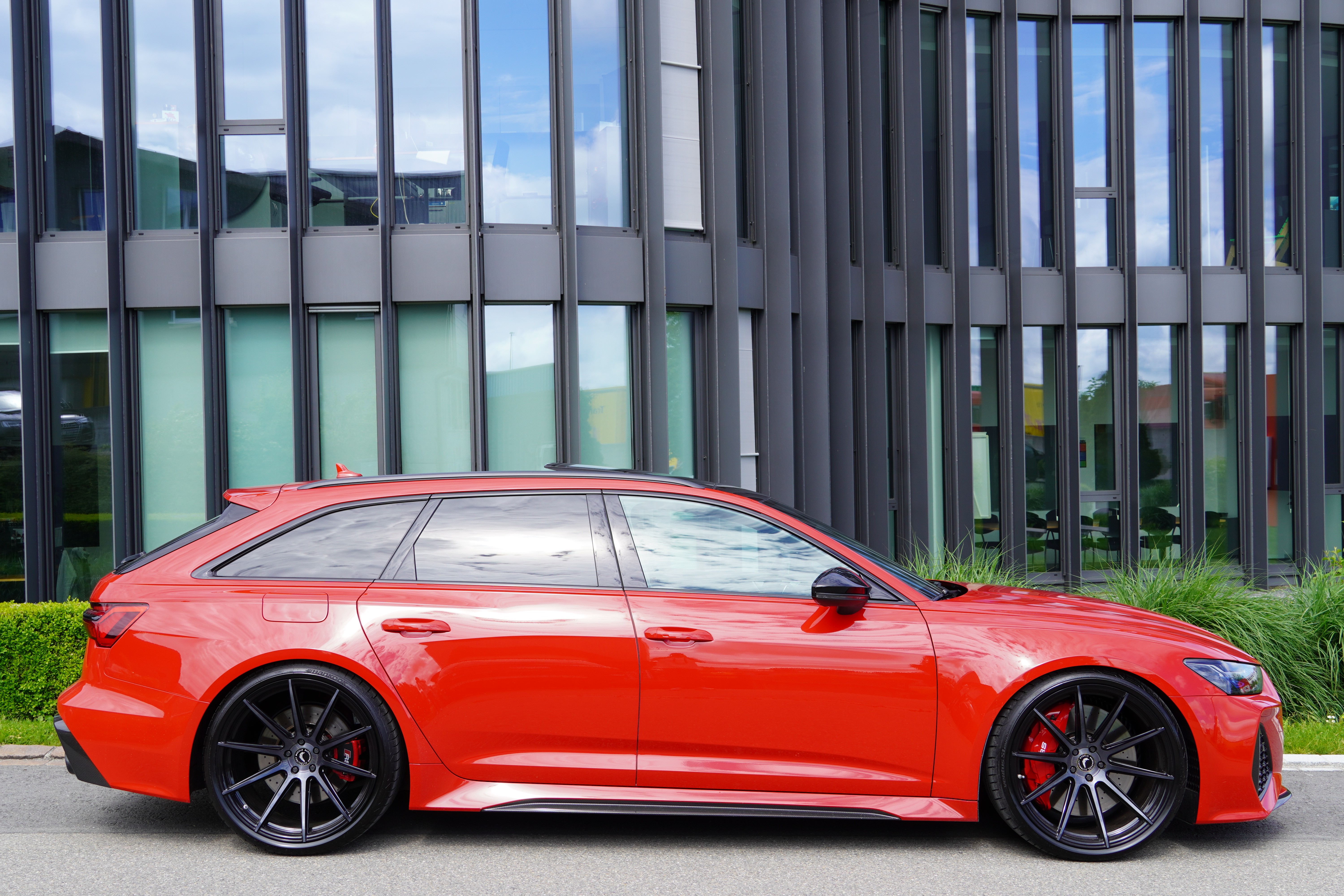 AUDI RS6 Avant 4.0 TFSI V8 quattro