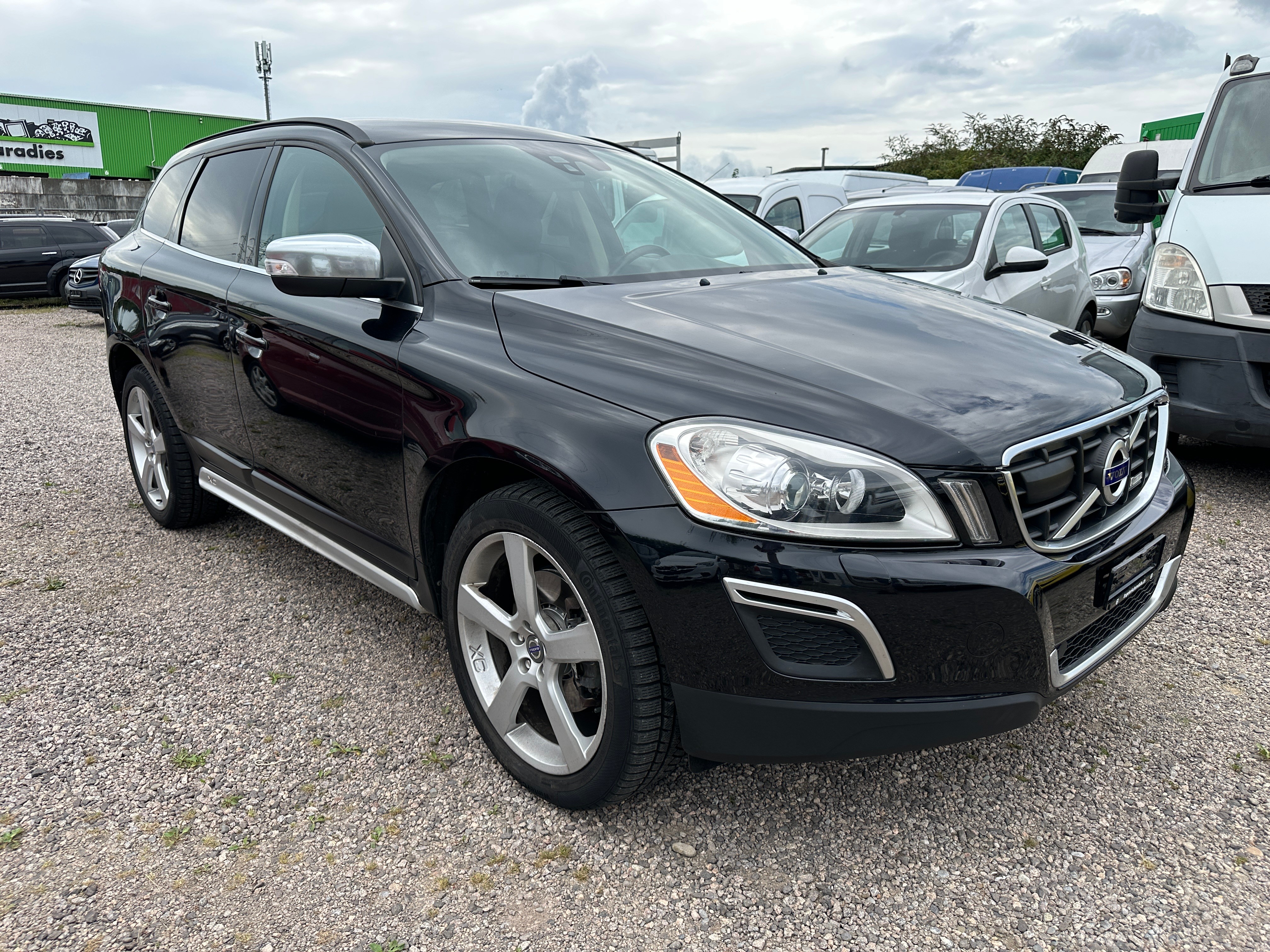 VOLVO XC60 D5 AWD R-Design Geartronic