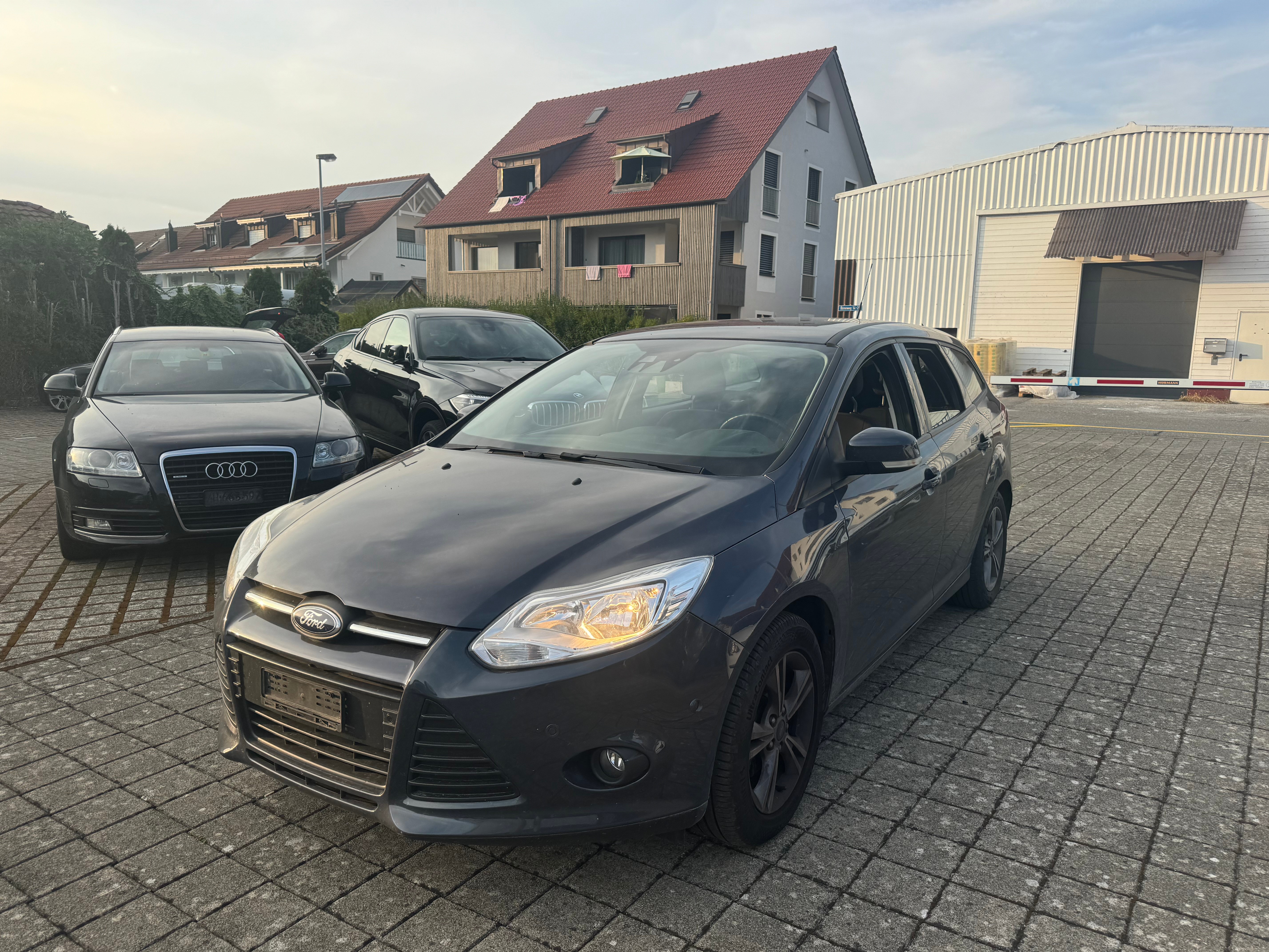 FORD Focus 1.0 SCTi Carving