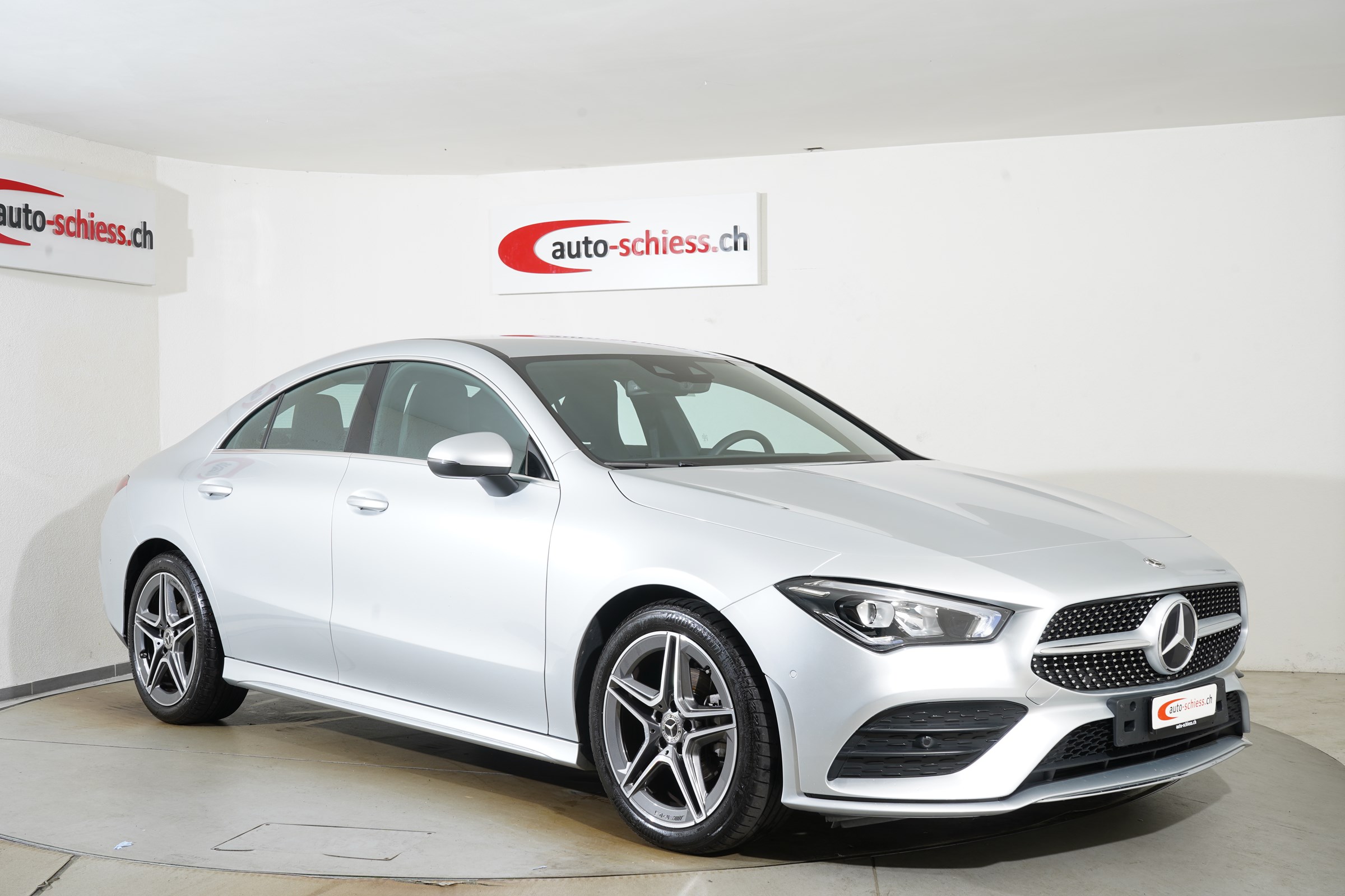 MERCEDES-BENZ CLA 180 AMG Line 7G-DCT