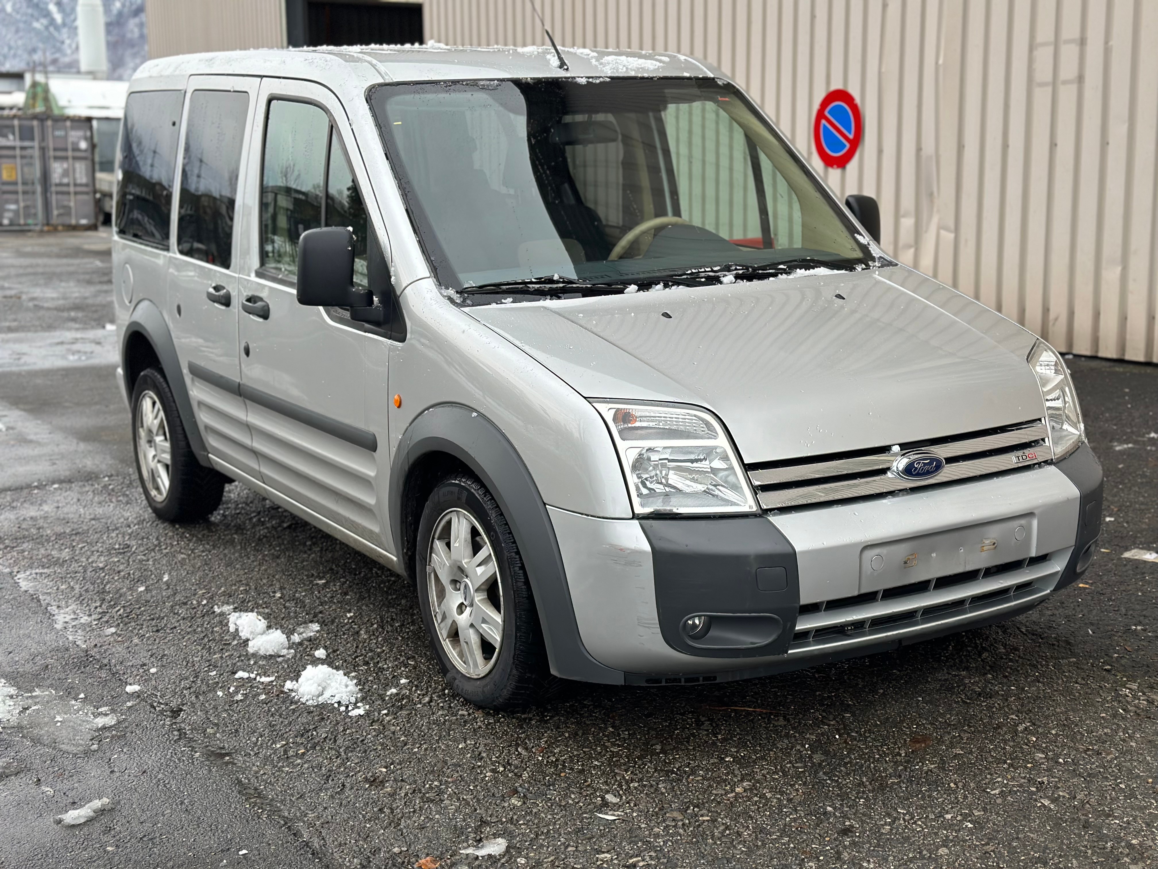 FORD Tourneo Connect Plus 1.8 TDCi