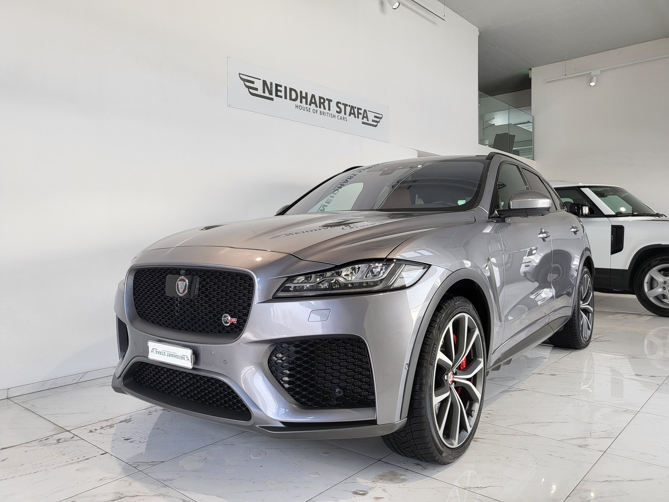 JAGUAR F-Pace 5.0 V8 SVR AWD Automatik