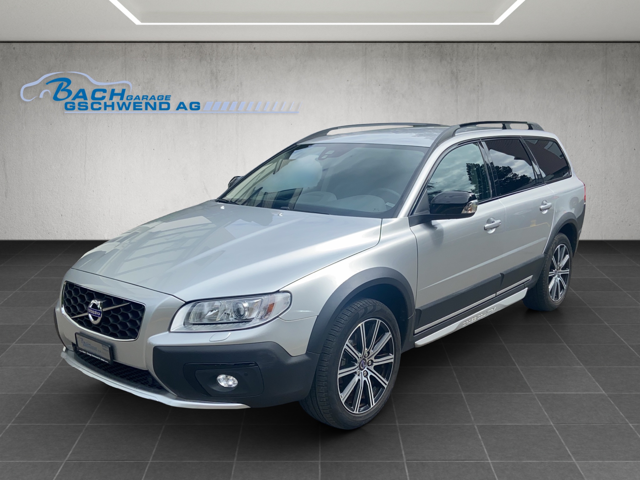 VOLVO XC70 D4 AWD Momentum Classic Edition Geartronic