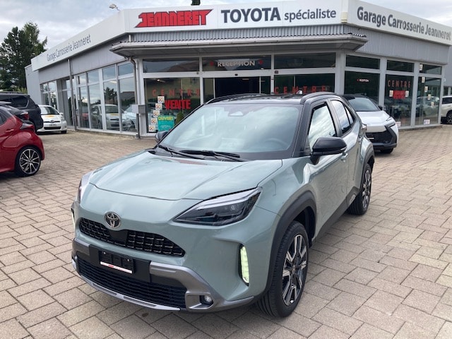 TOYOTA Yaris Cross 1.5 Premier Edition AWDi e-CVT