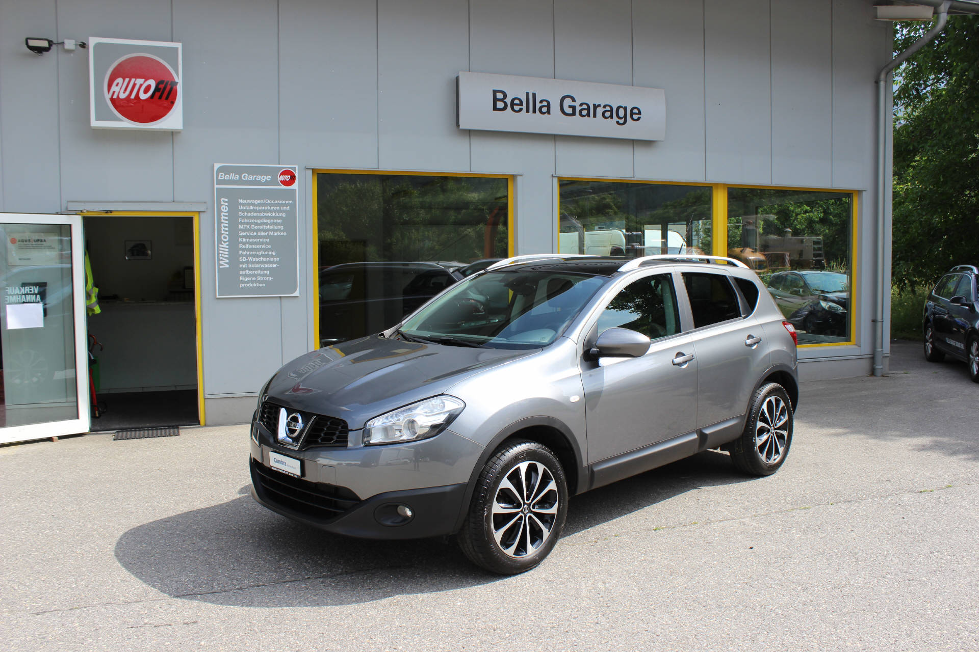 NISSAN Qashqai 2.0 4WD acenta