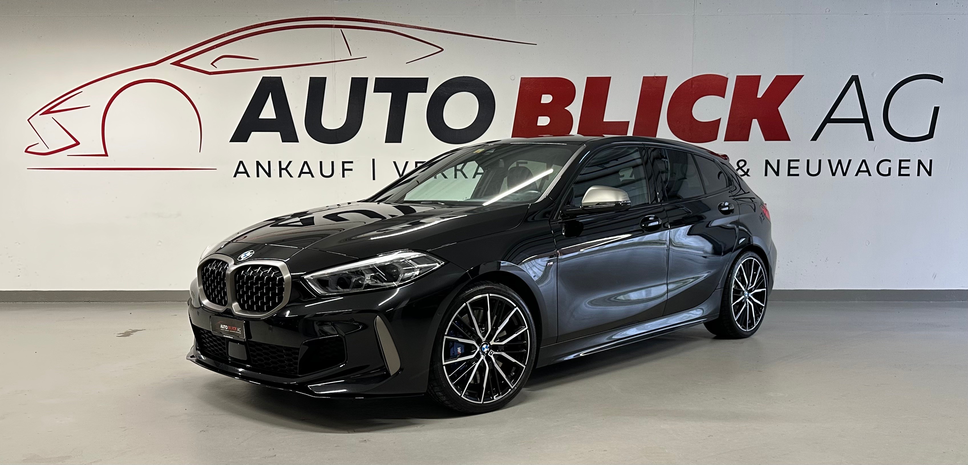 BMW M135i xDrive Steptronic