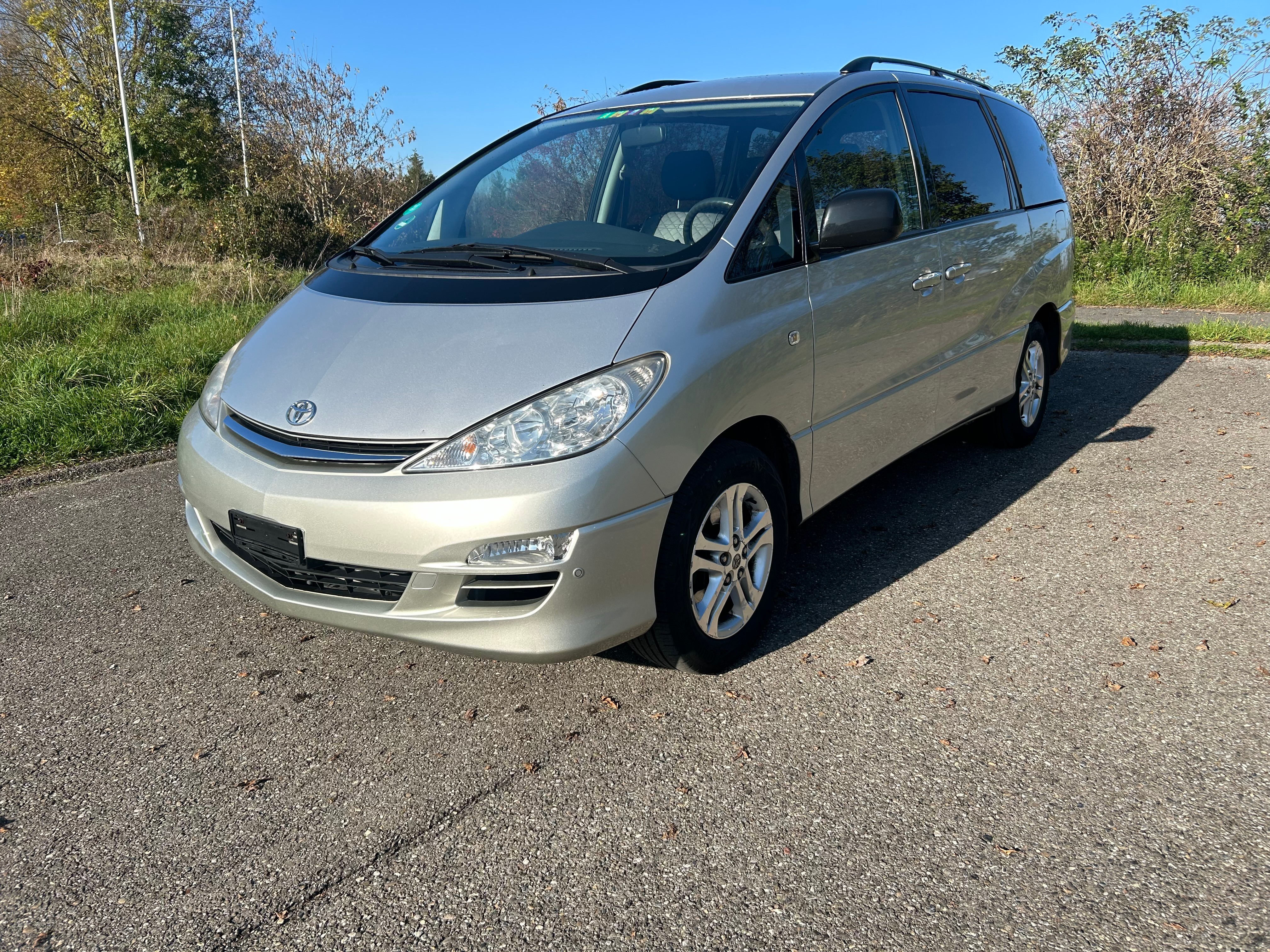 TOYOTA Previa 2.4 Linea Luna