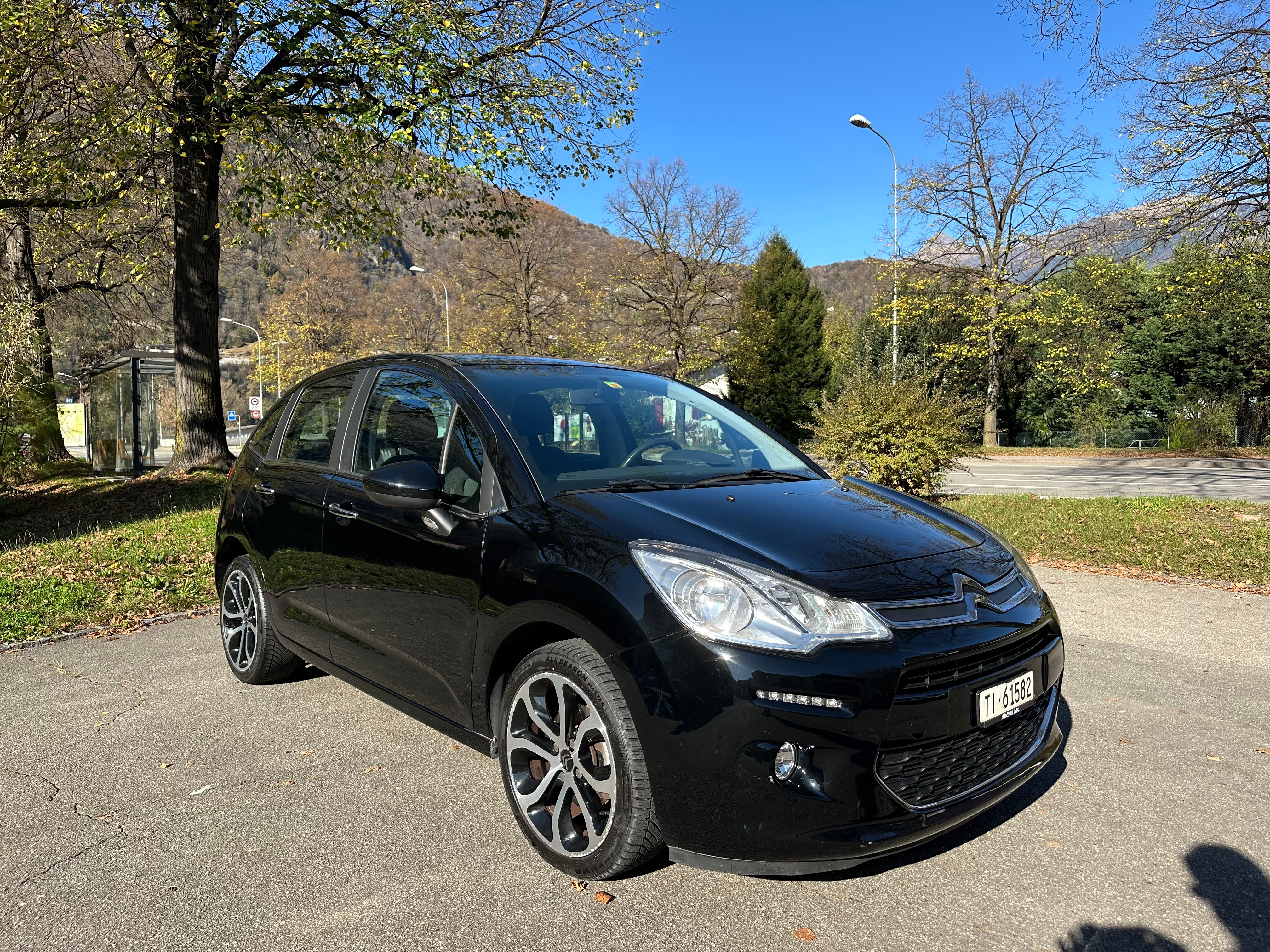 CITROEN C3 1.2i PureTech Exclusive