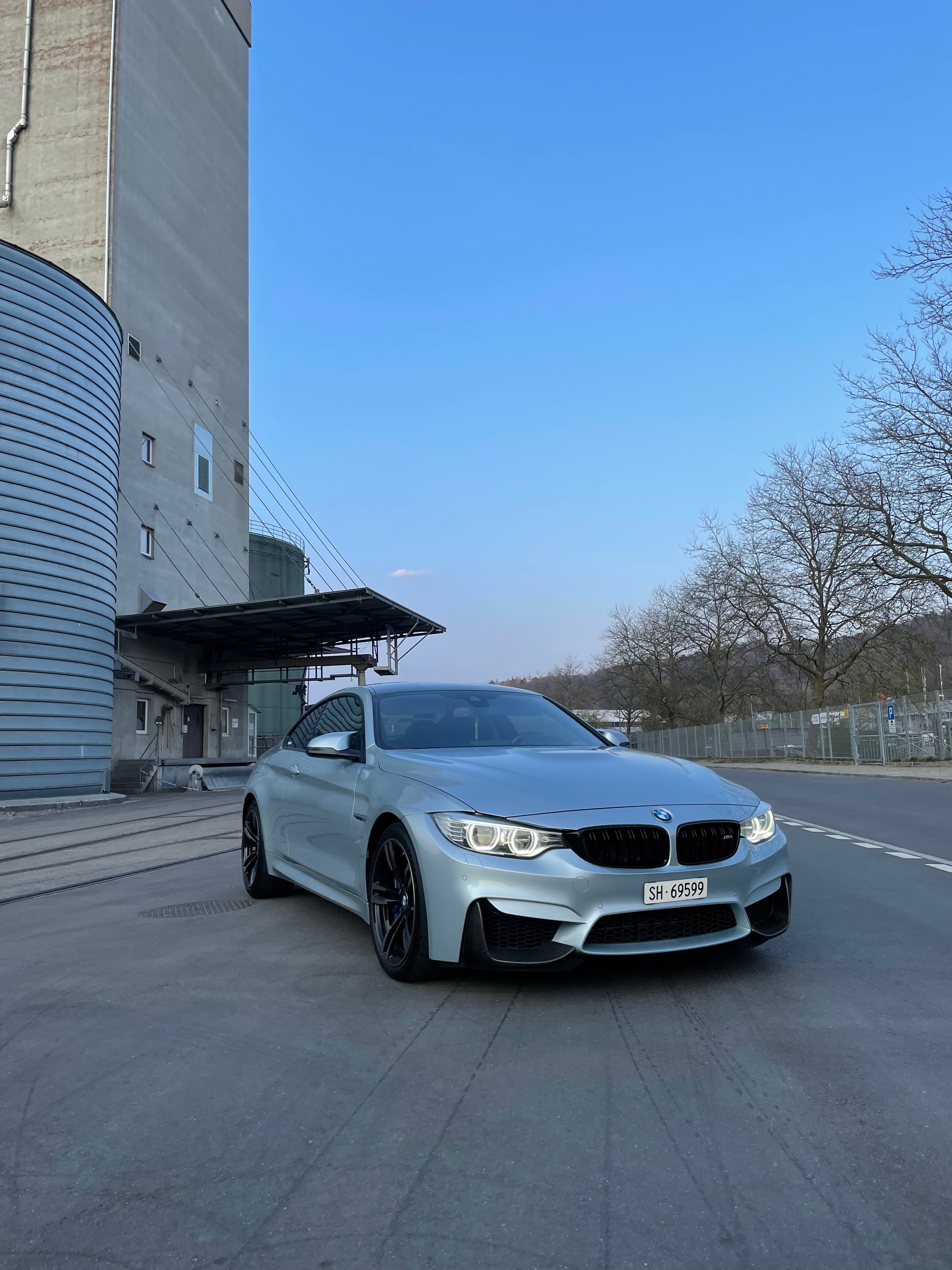 BMW M4 Coupé DKG