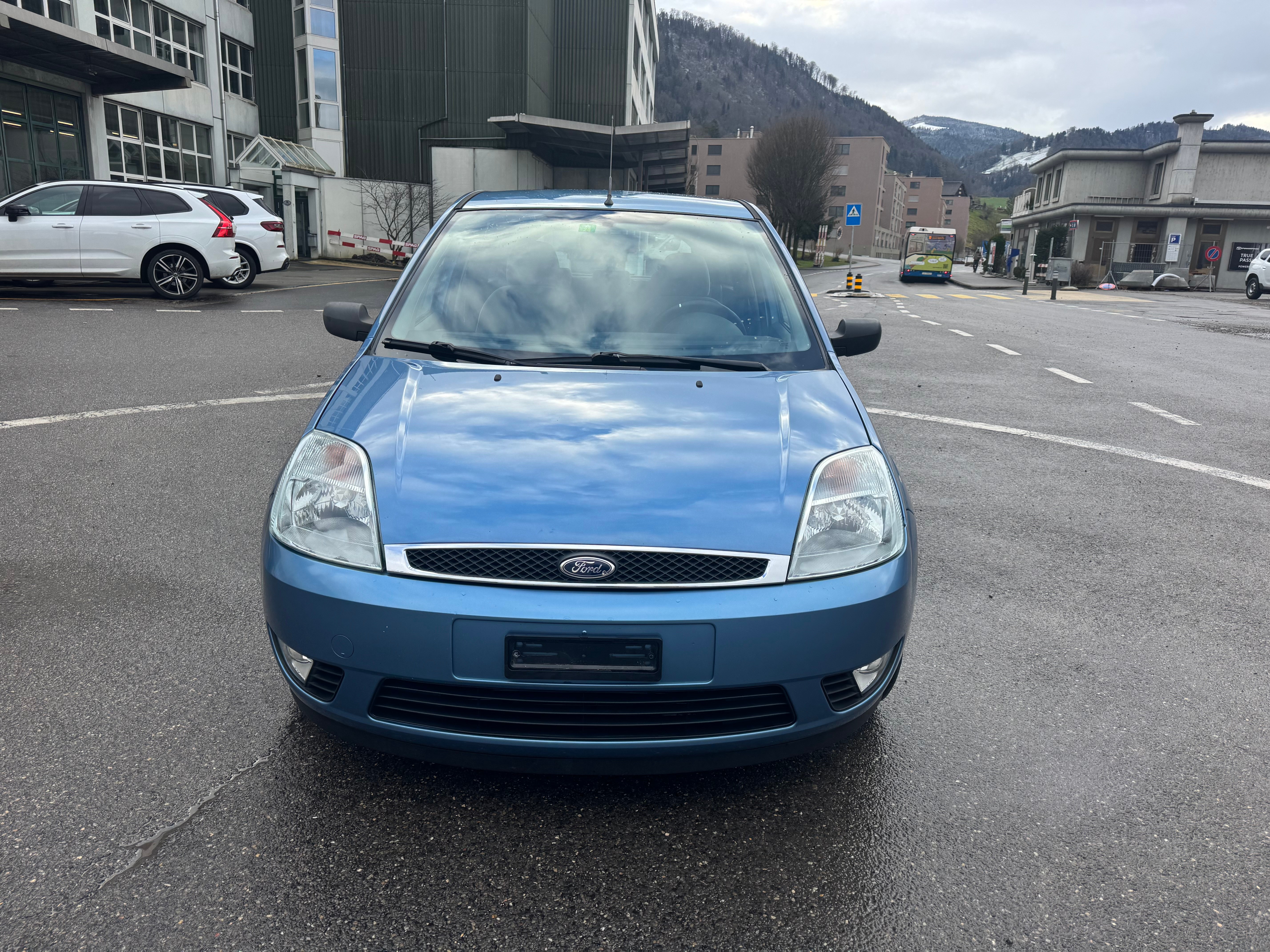 FORD Fiesta 1.6 16V Trend